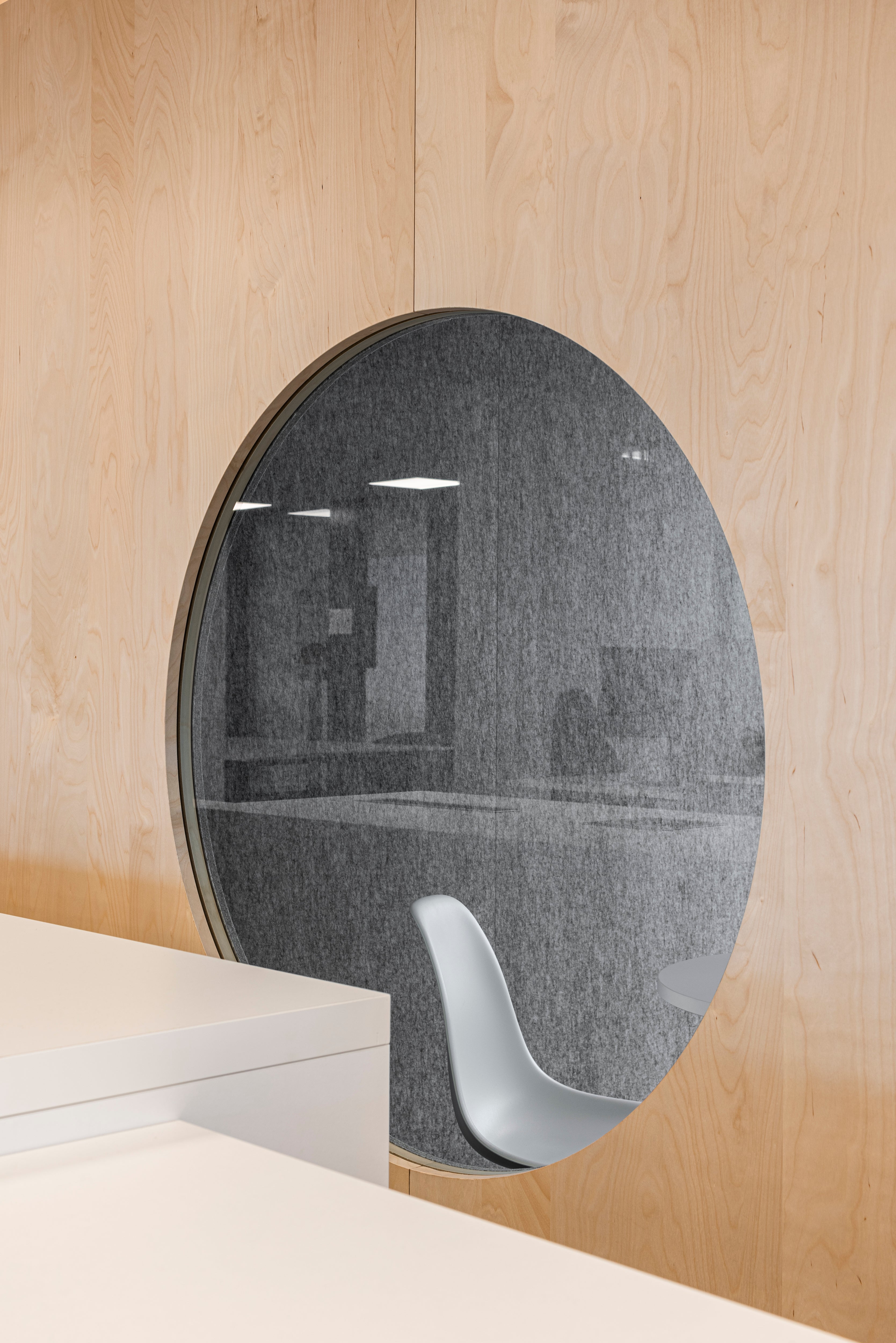 Silent pod - office silent pod - office - snow birch - nordus - panel nordus - birch panel - birch wall - birch office - birch