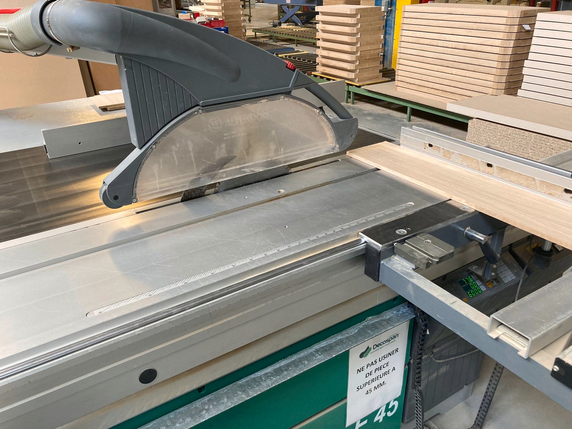 veneer production - Decospan production - floor production - Decospan - veneer