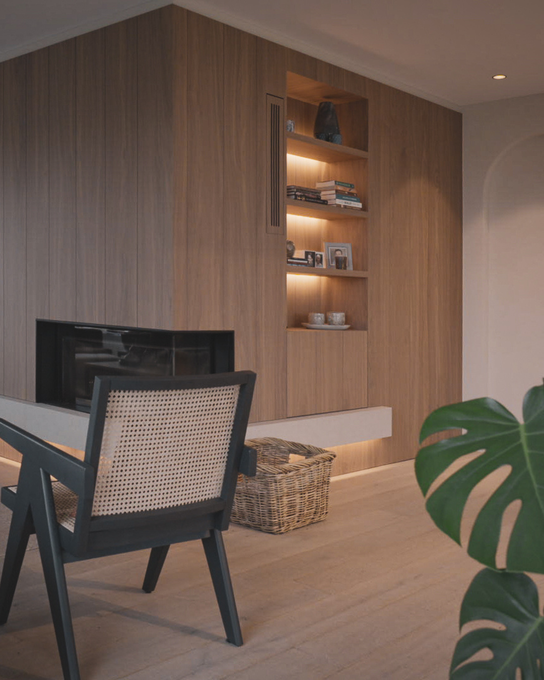 project_frozen_Walnut_living_room