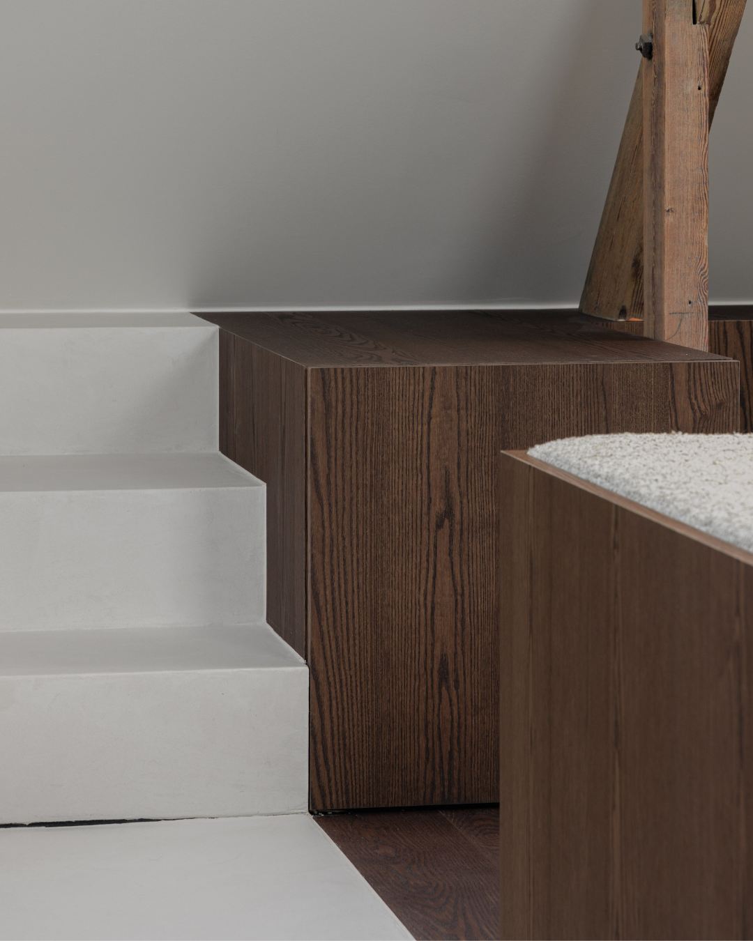 Attic in Shinnoki Cinnamon Triba