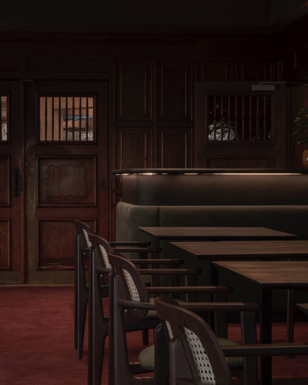 Shinnoki Burley Oak - Kemmelberg - meeting room - chairs - wood veneer