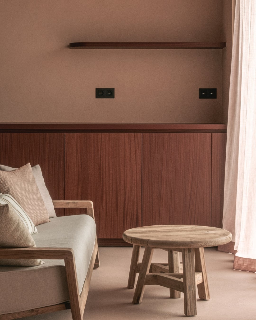 Shinnoki Terra Sapele - Kemmelberg - bedroom design - wood veneer