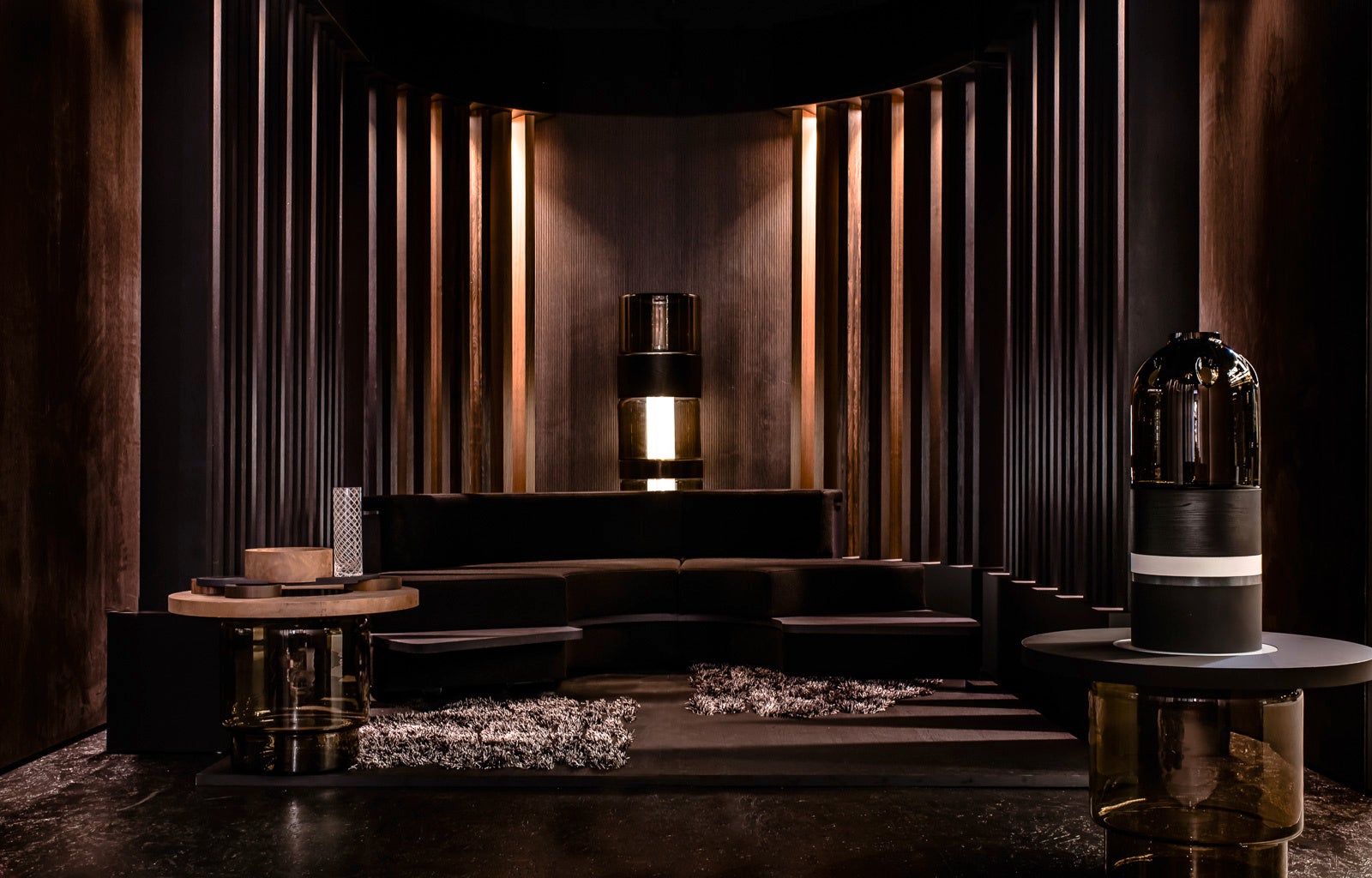 OBSCURE - carina riezebos