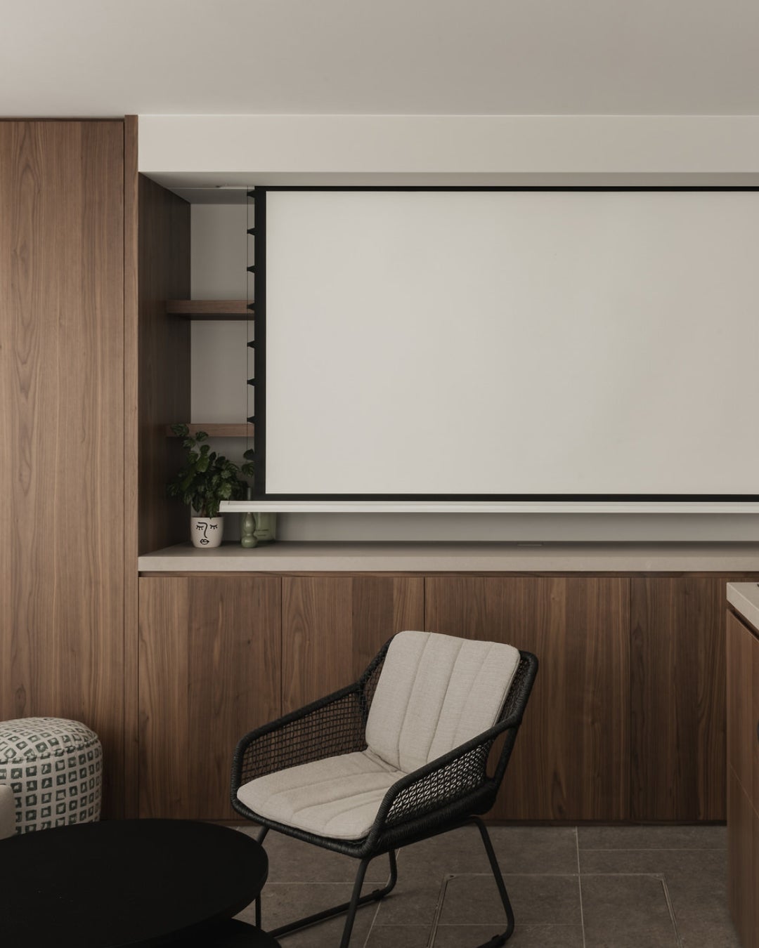 Projet poolhouse Studio Mas walnut veneer