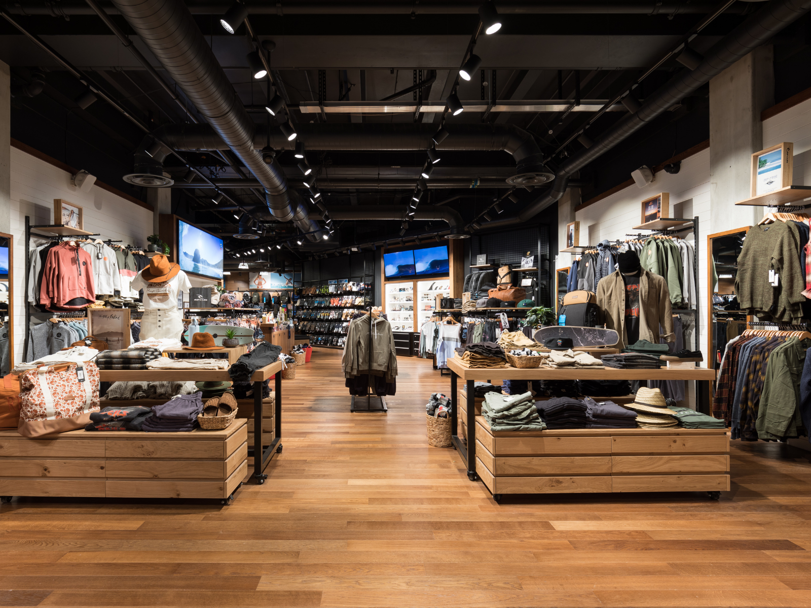 rip curl - veneer floor - wooden floor - shop - shop floor