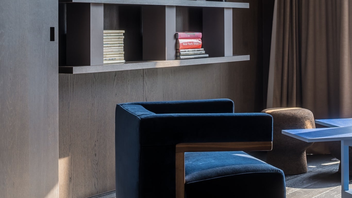 Interior project with Shinnoki prefinished wood panels - Burley Oak - residential