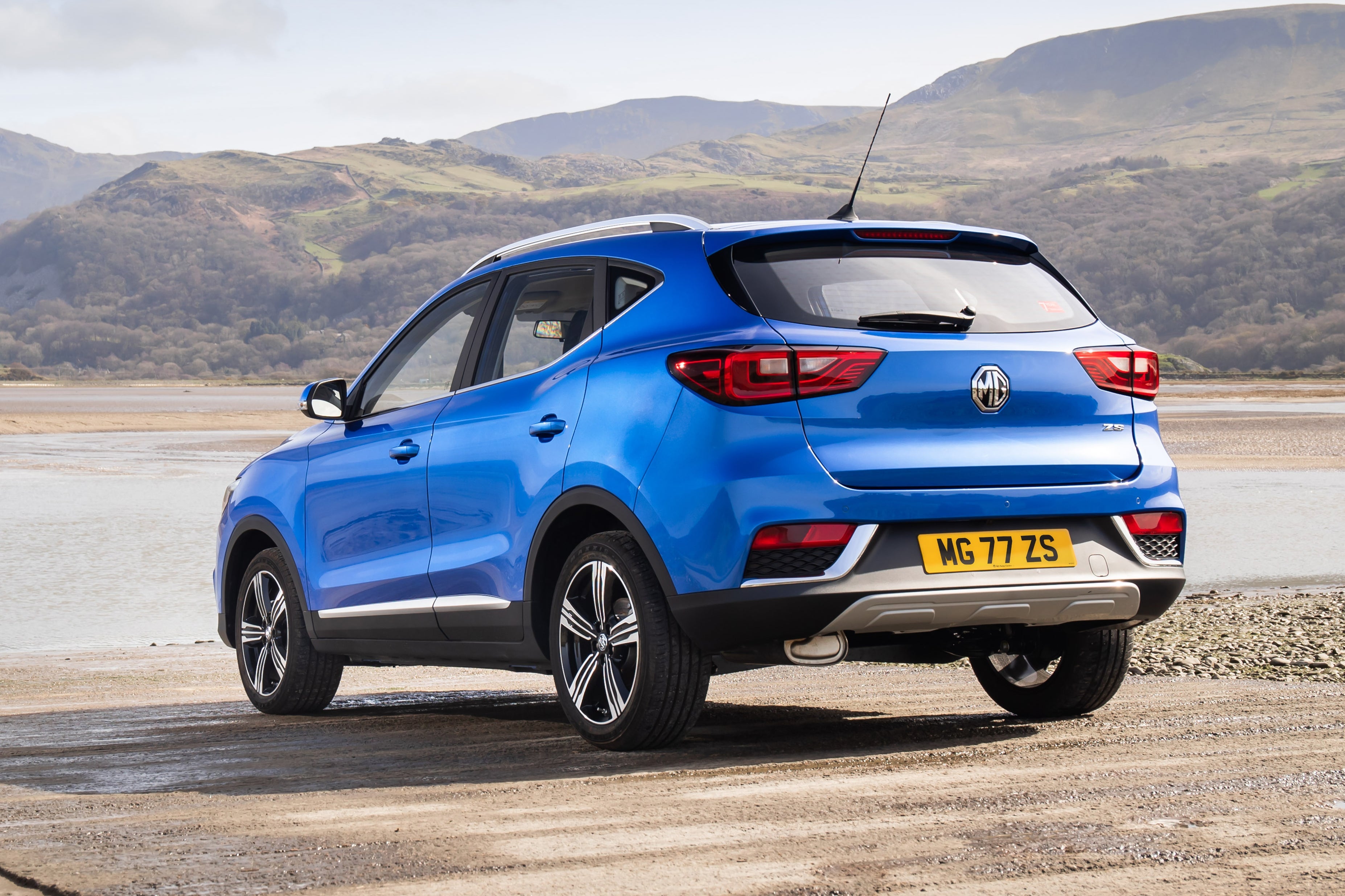 MG ZS (2017-2023) Review: back left exterior
