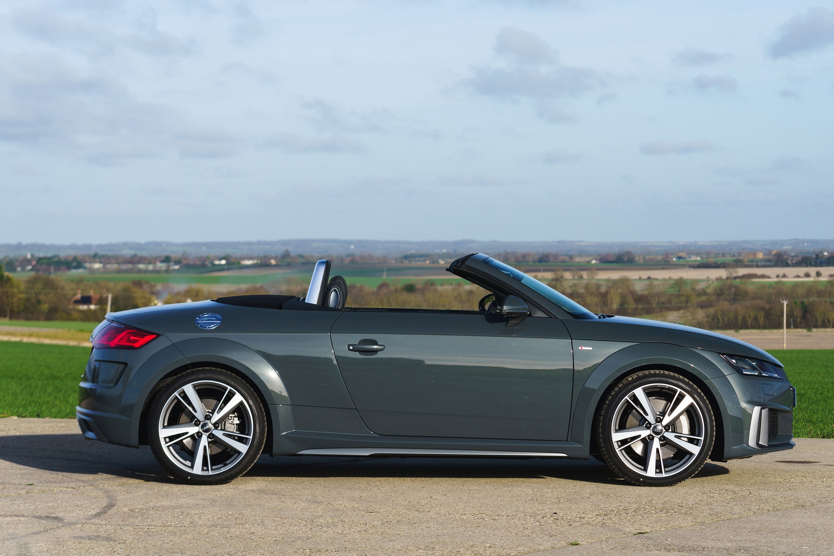 Audi TT Roadster (2015-2023) Review: Exterior Side 
