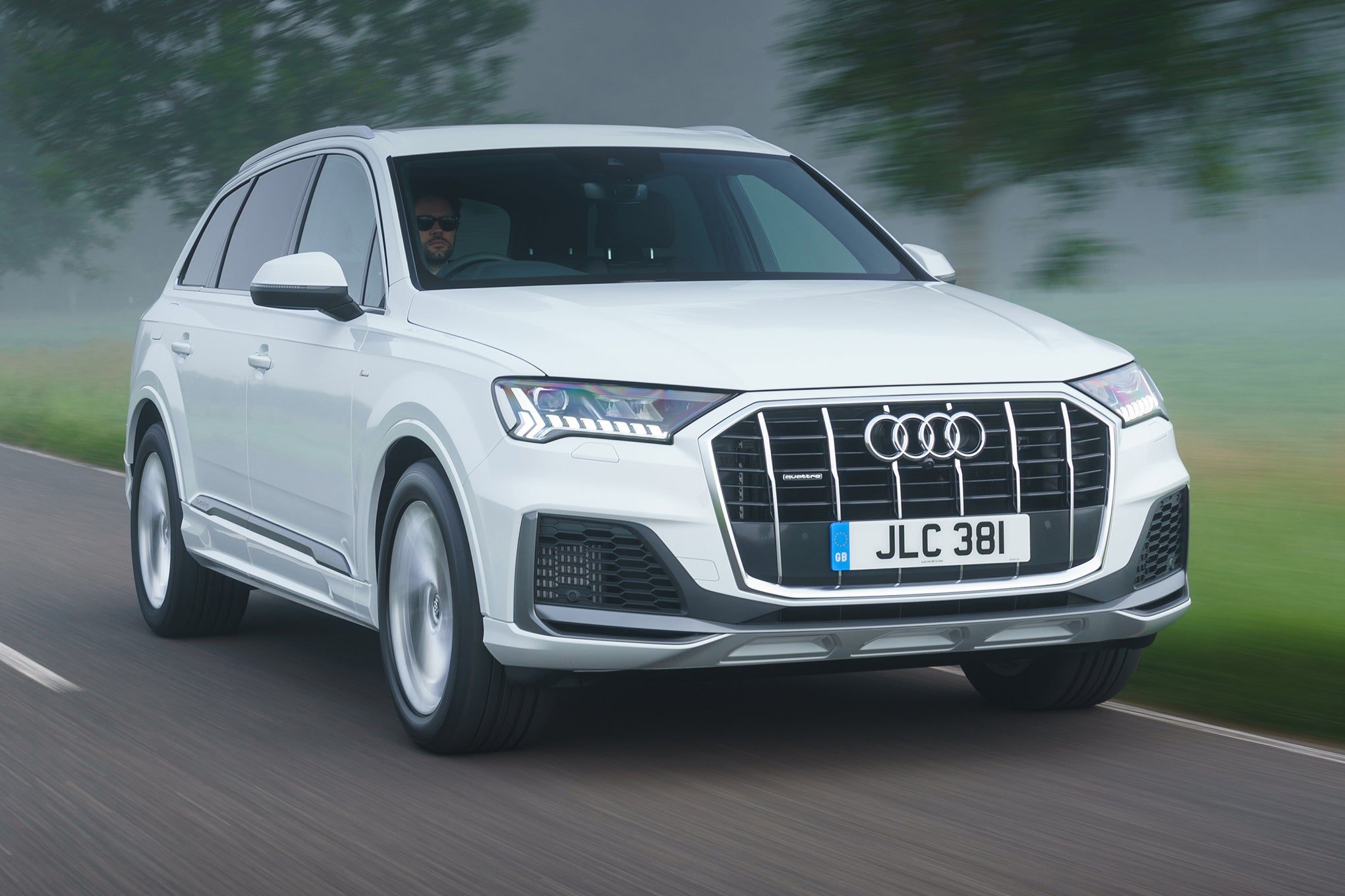Audi Q7 Review 2025: Price, specs & boot space | heycar UK