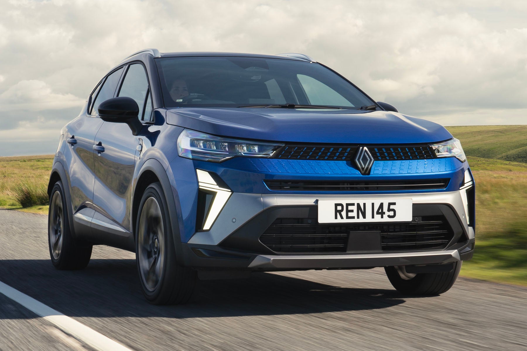 Best Small SUVs in 2025: Top 10 crossovers rated and ranked | heycar UK
