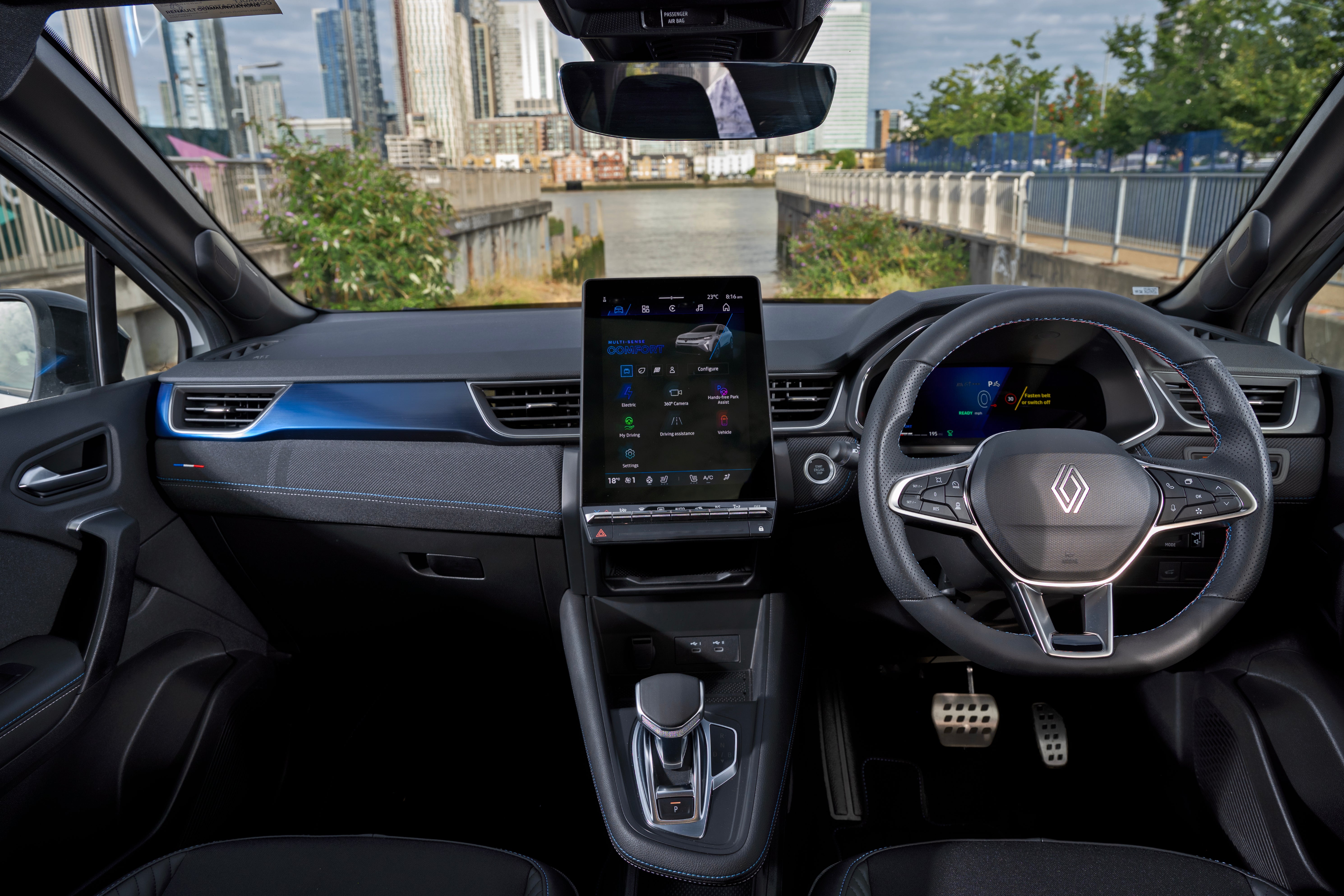 Renault Symbioz Review 2024: interior