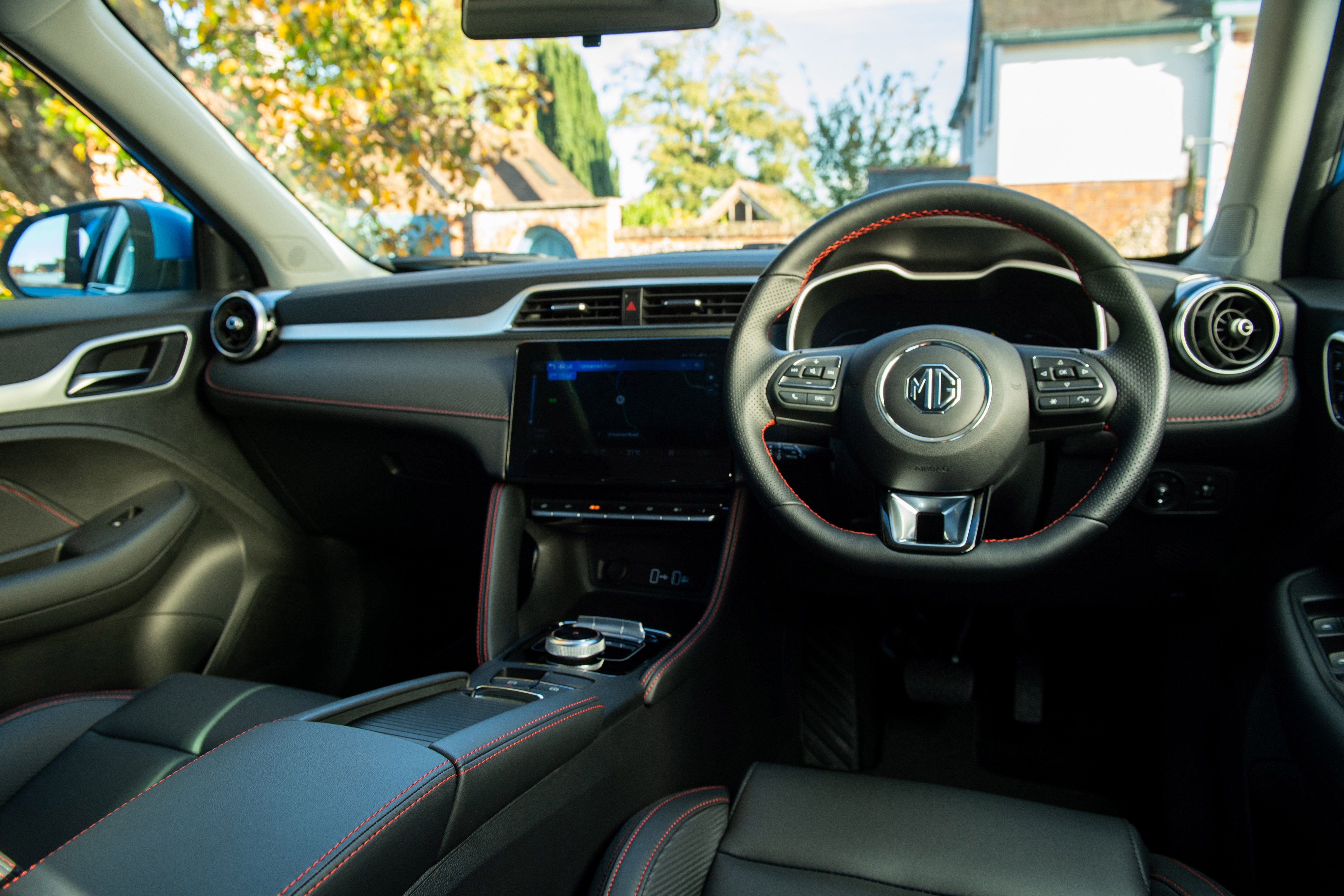 MG ZS EV Review 2024: interior