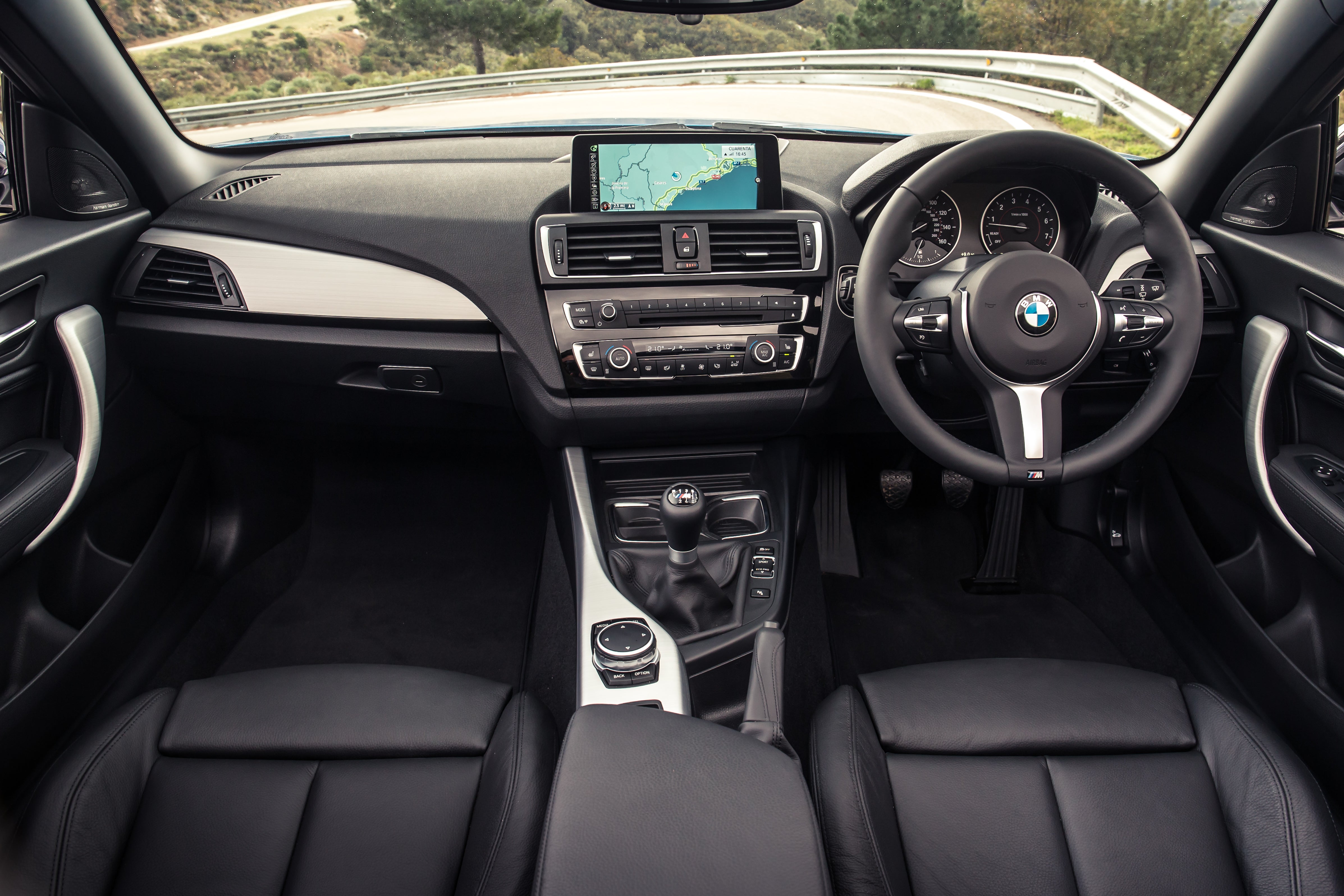 BMW 2 Series Cabriolet (2015-2021) Review: interior close up photo of the BMW 2 Series Convertible dashboard 