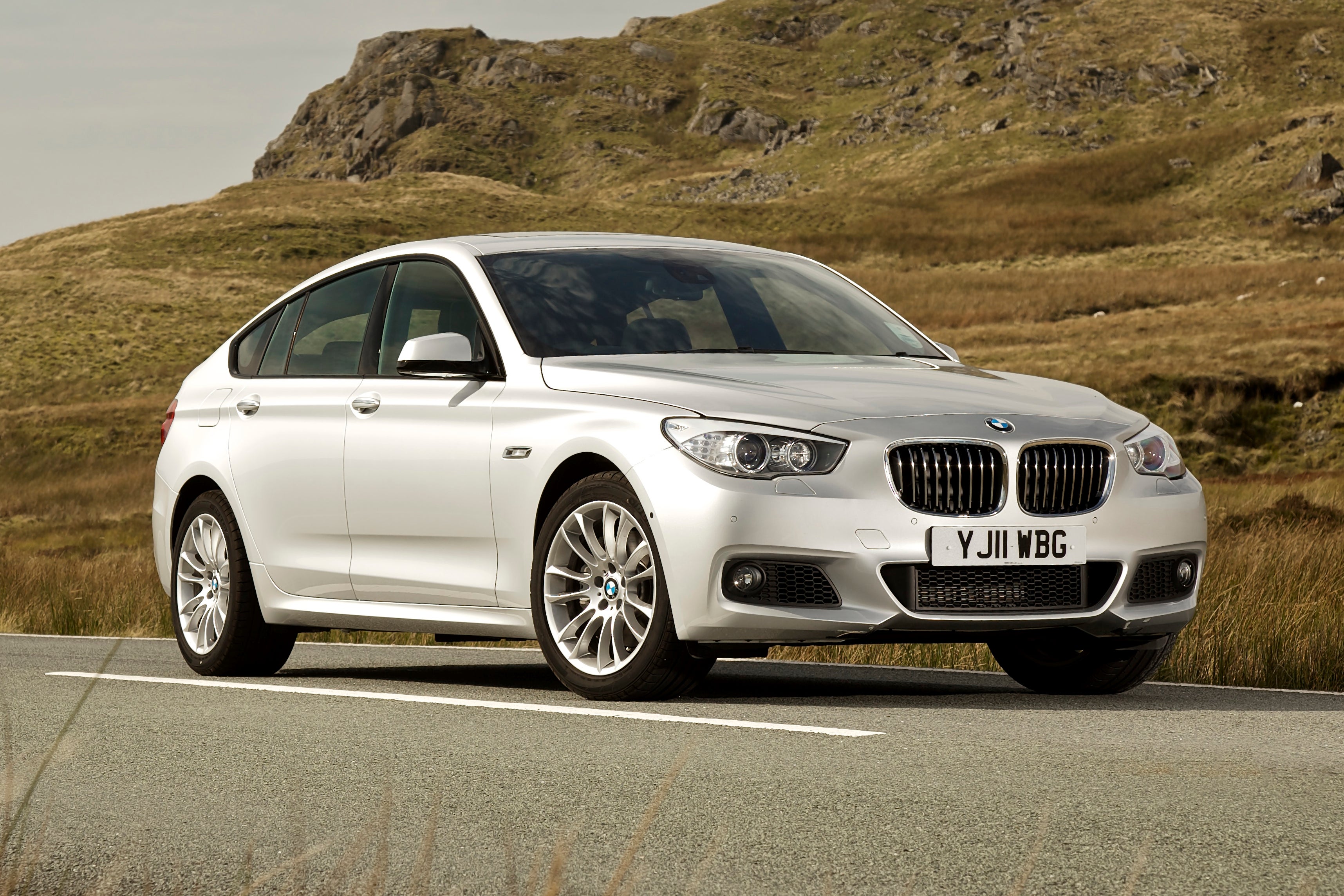 Avant BMW Série 5 GT