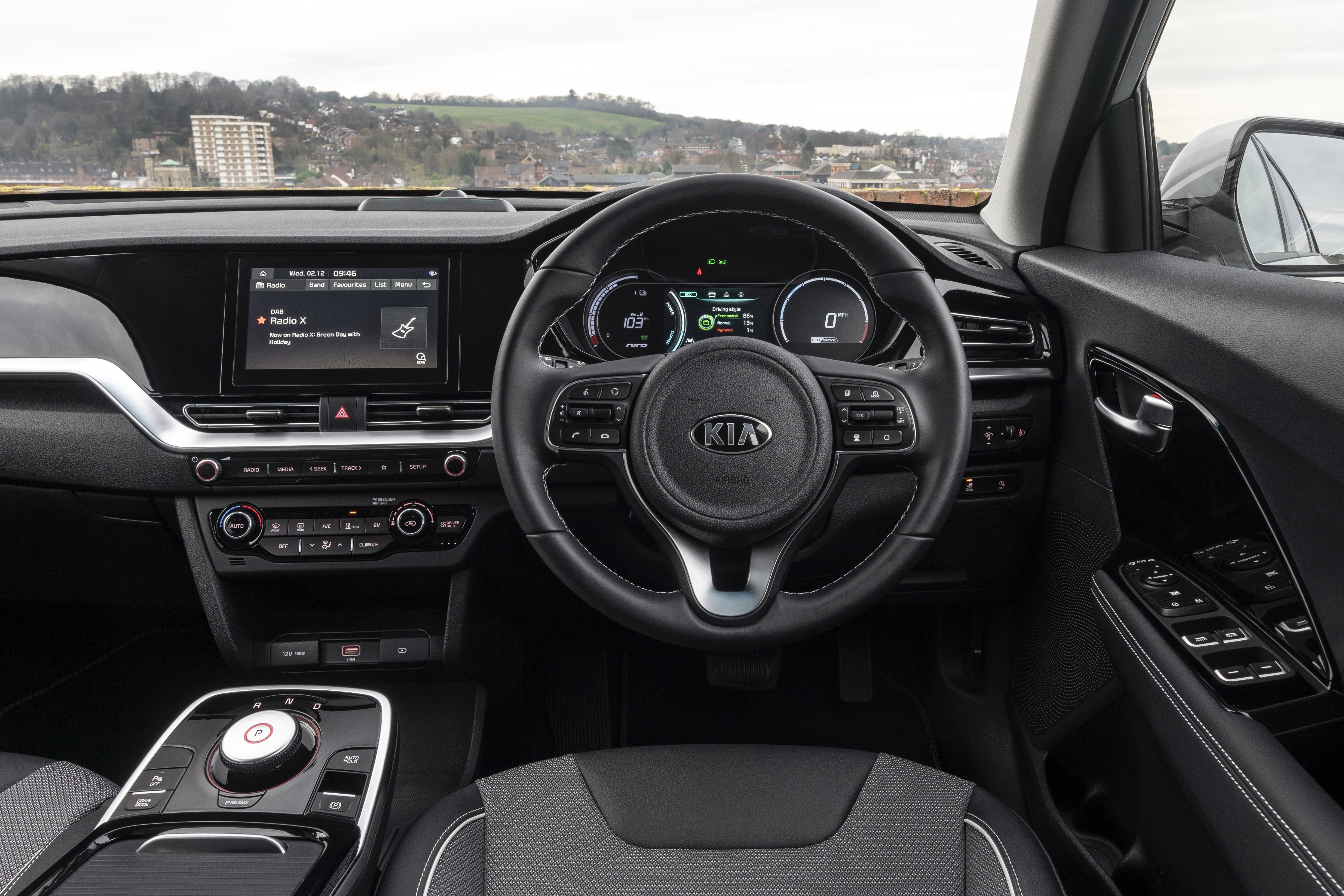 Kia e-Niro (2019-2021) Review interior