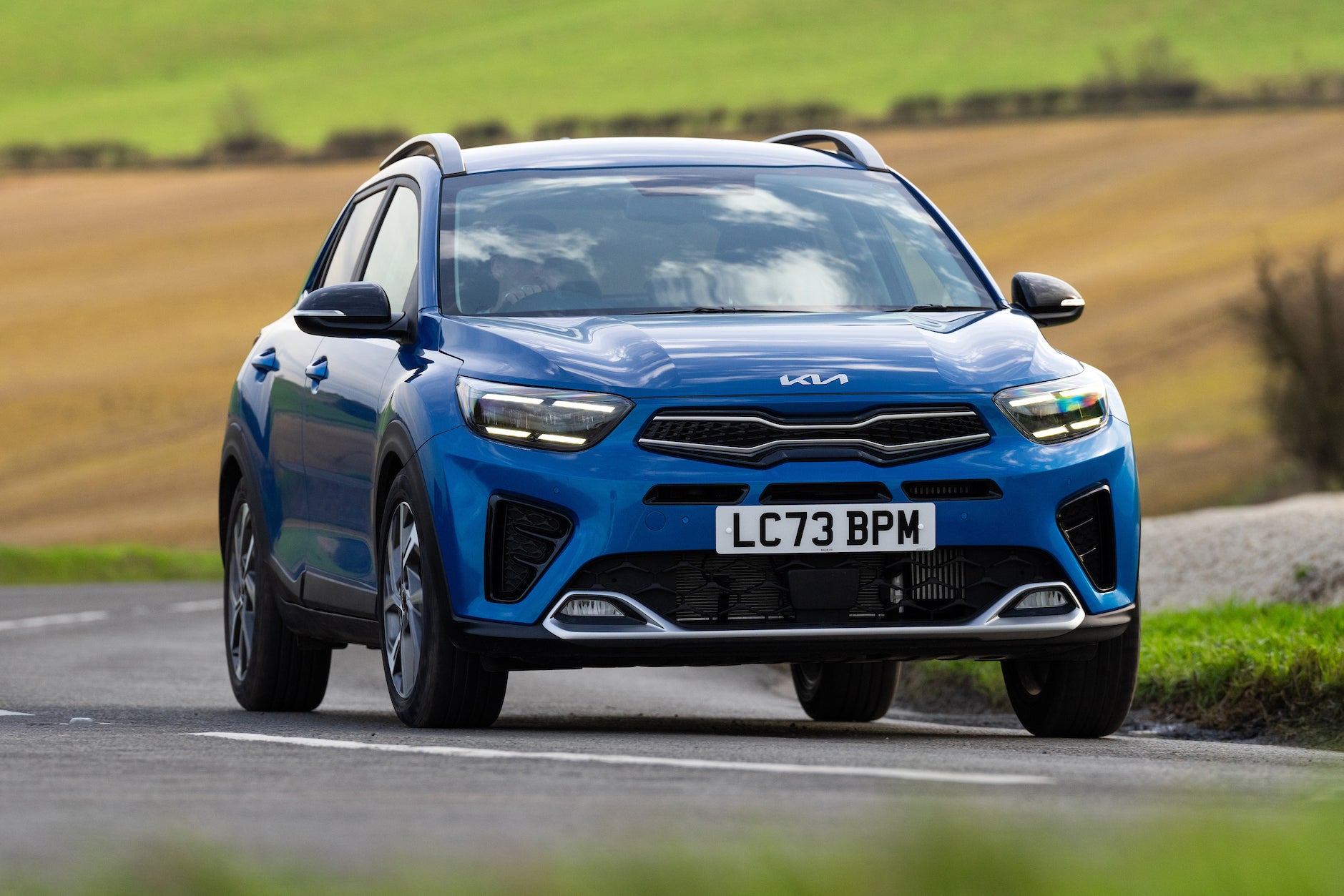 Kia Stonic review: Driving on the road