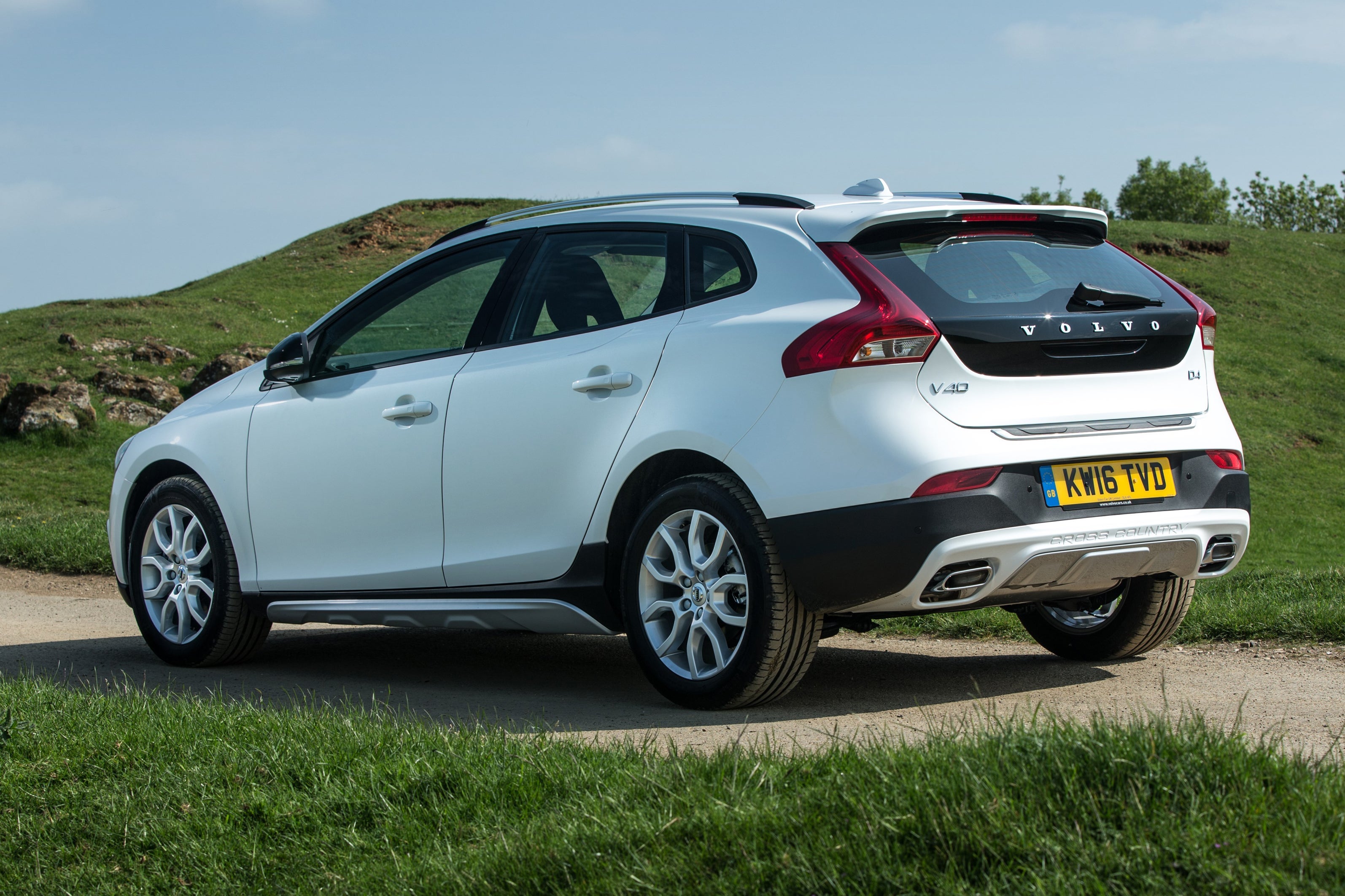 Volvo V40 Cross Country (2013-2019) Review: rear