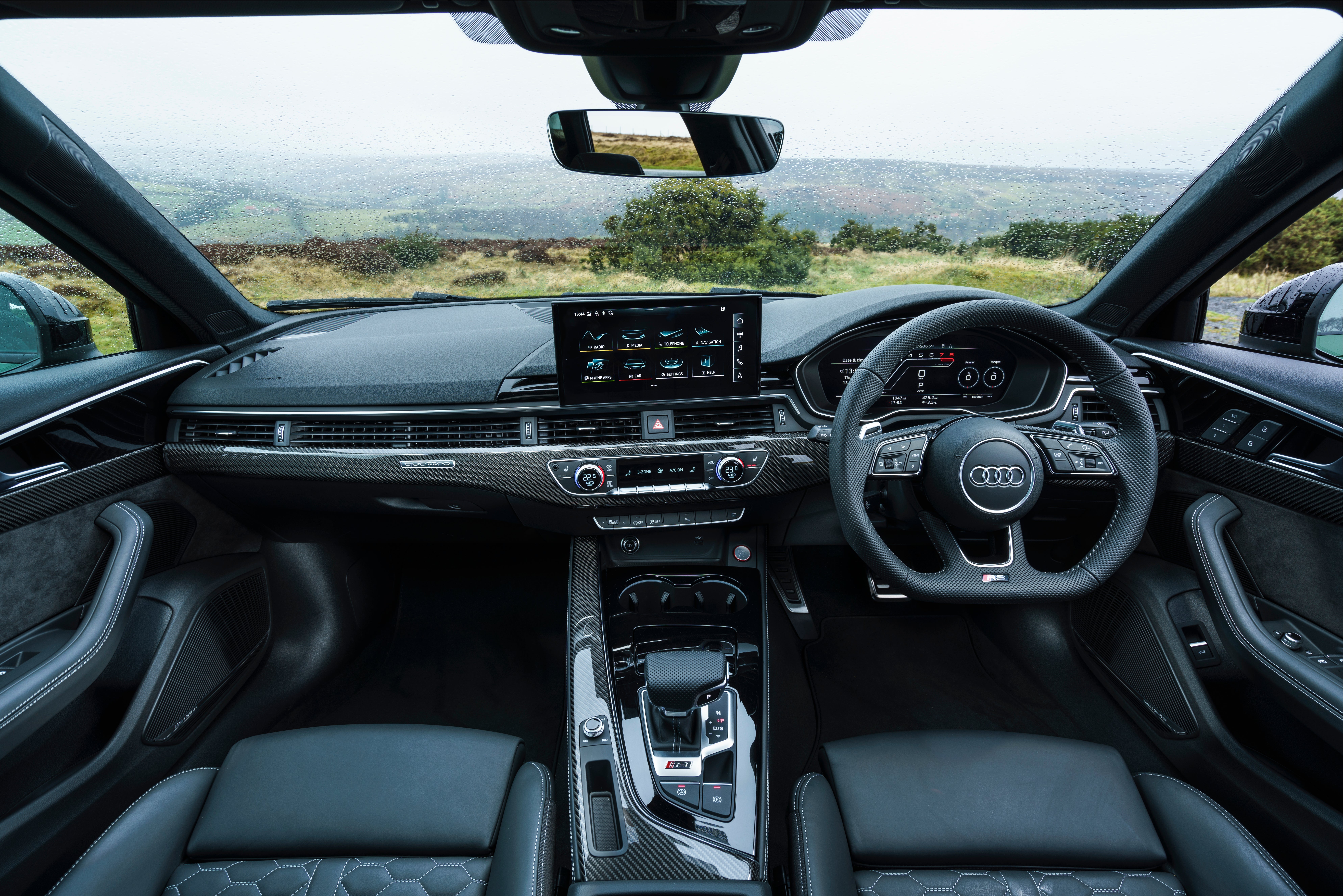 Audi RS4 Avant (2018-2025) Review Interior 