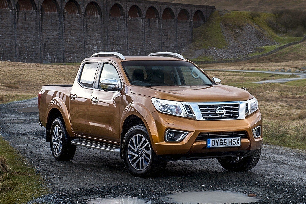 Nissan Navara (2014-2022) Review: exterior front three quarter photo of the Nissan Navara