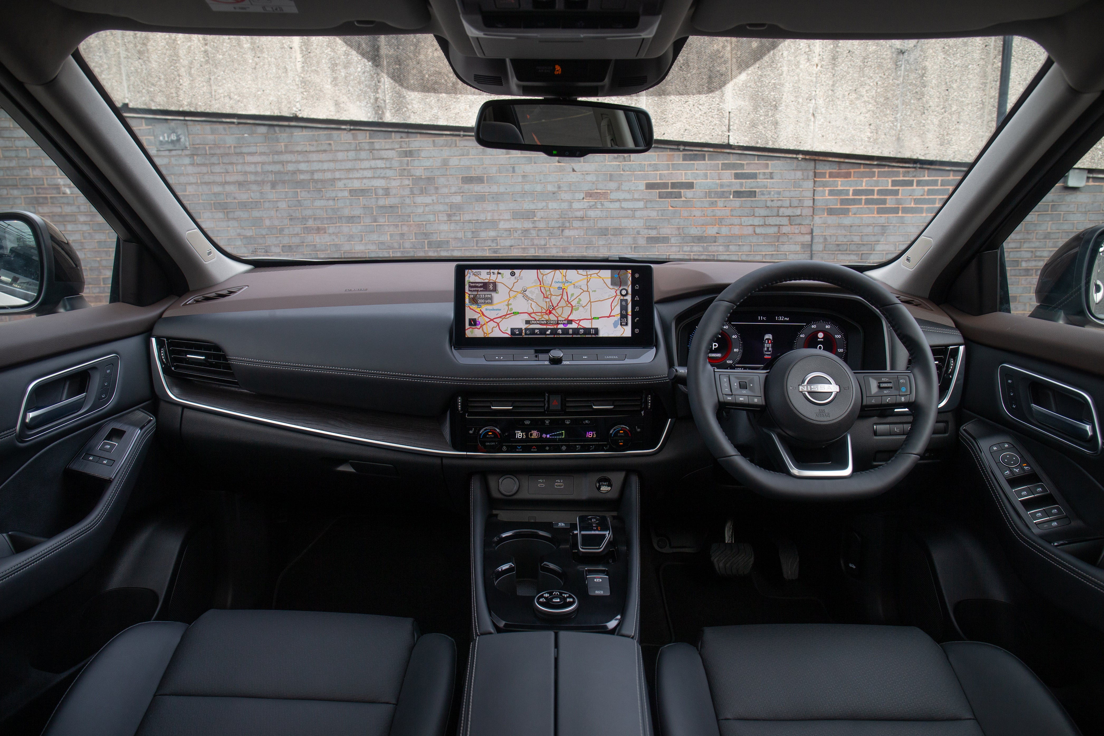 Nissan X-Trail Review: interior