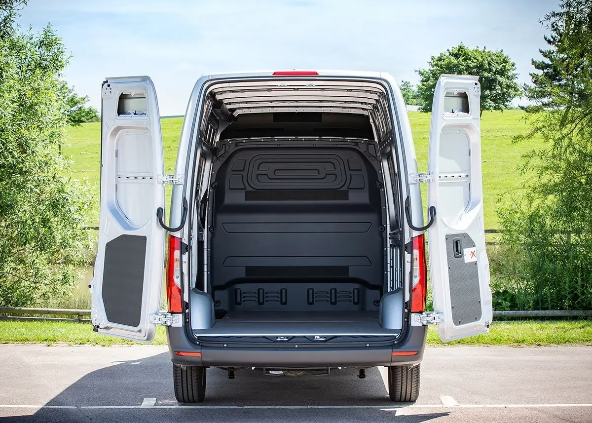 Mercedes-Benz Sprinter Review | heycar UK