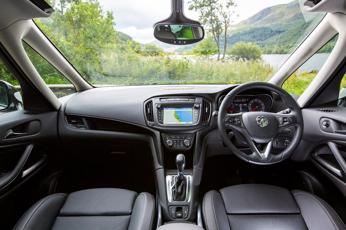 Vauxhall Zafira Tourer (2012-2018) Review Front Interior