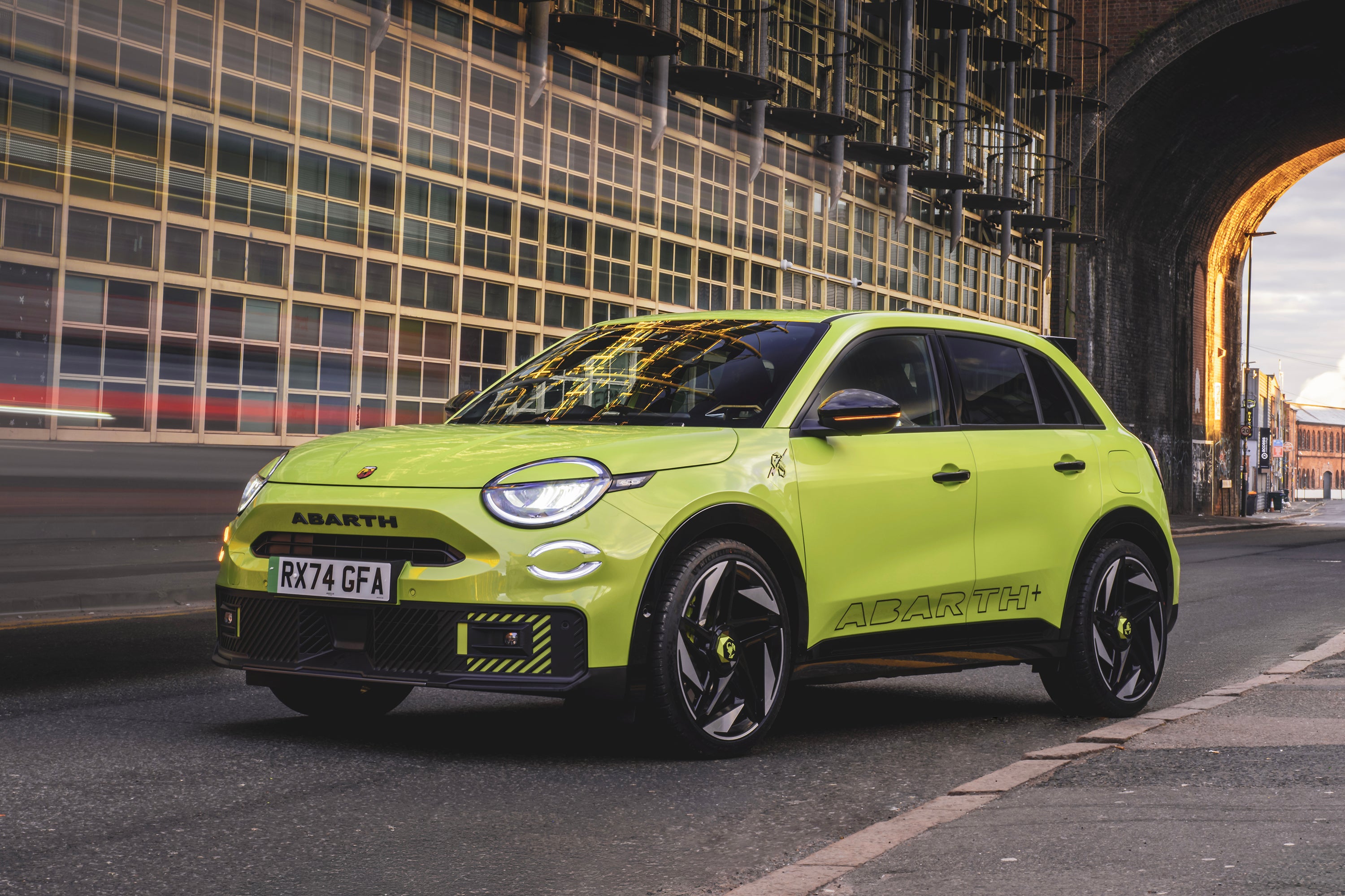 Abarth 600e Review: front view