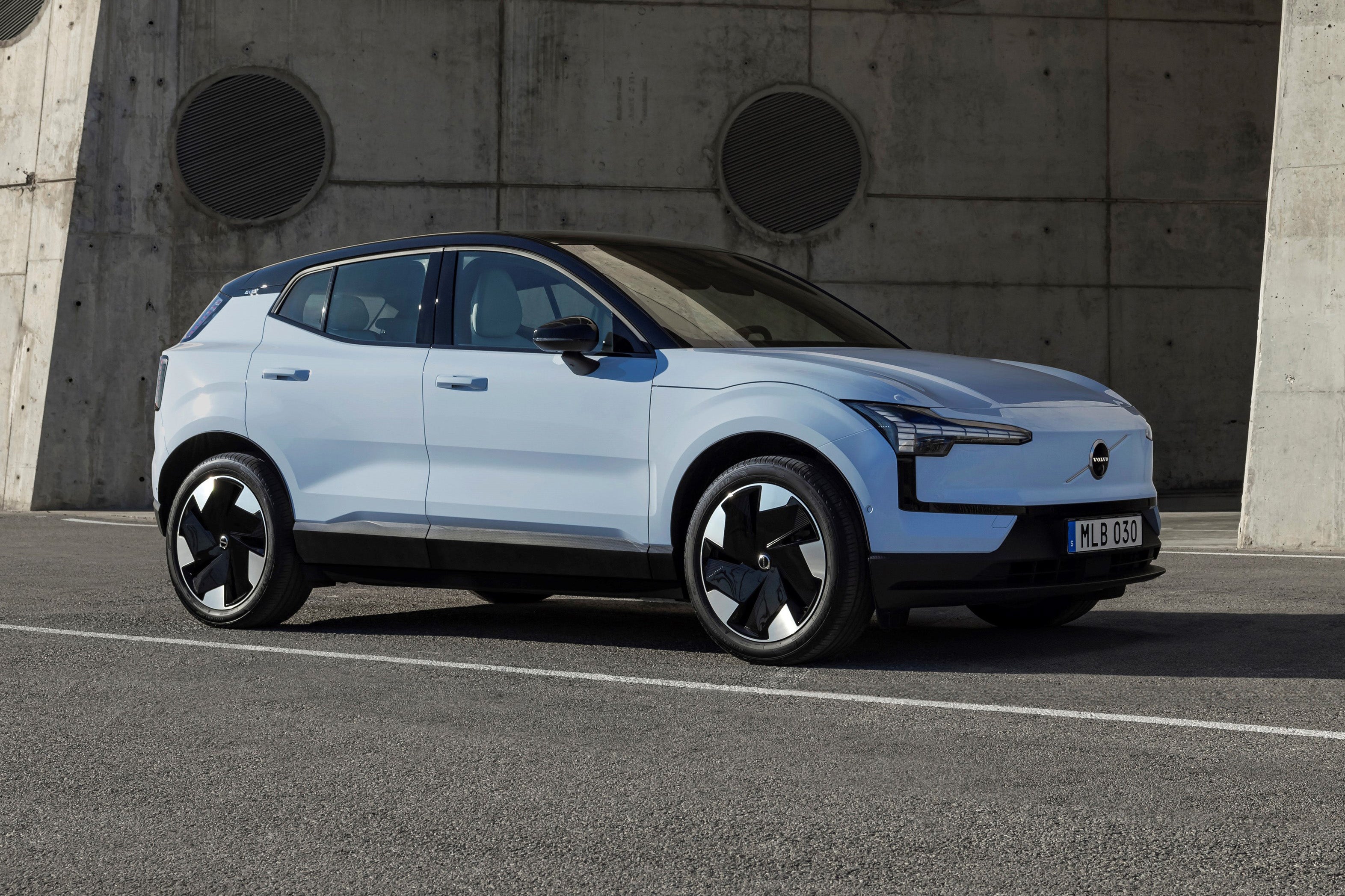 avis Volvo EX30
