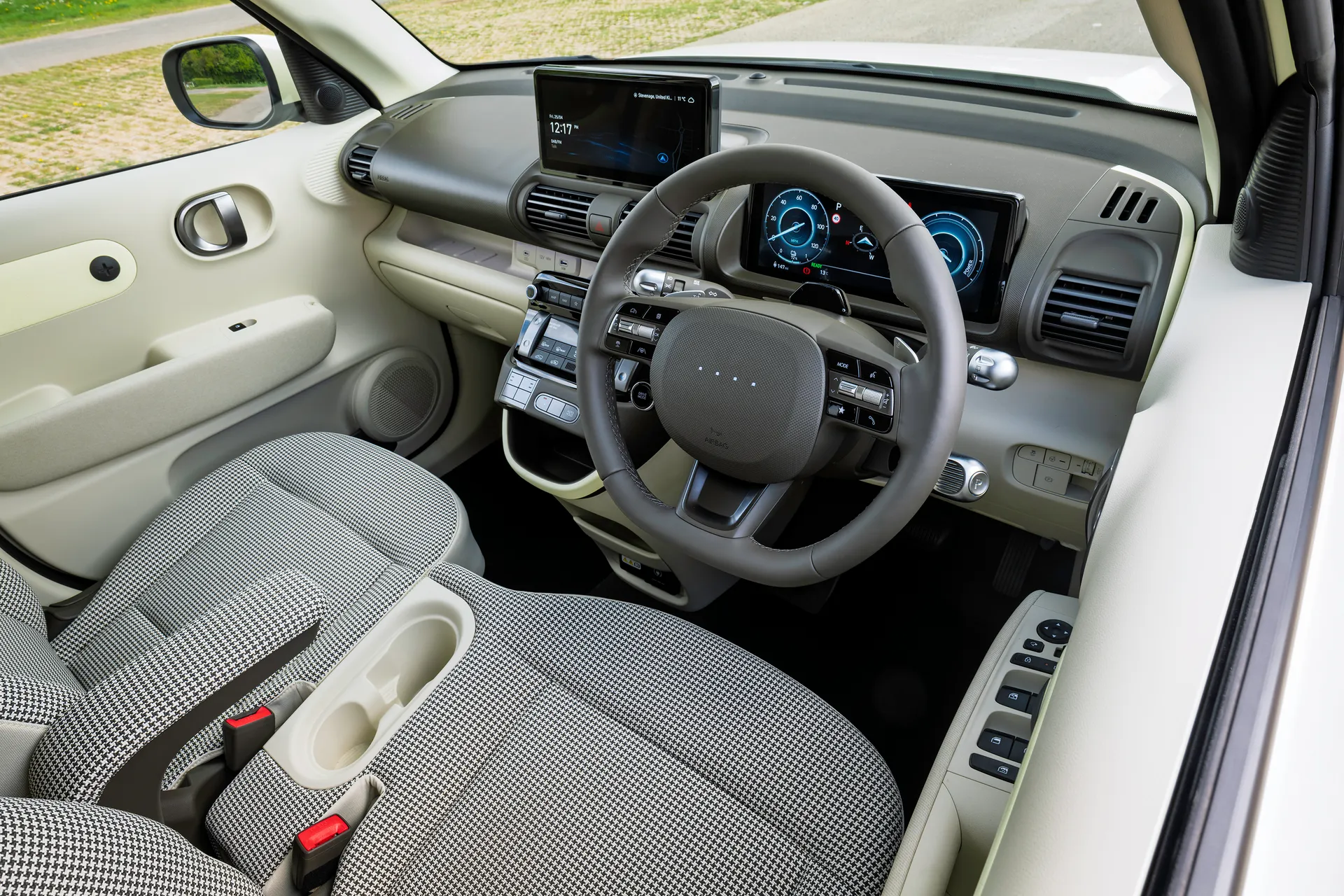 Hyundai Inster Review 2025: Price, specs & boot space | heycar UK