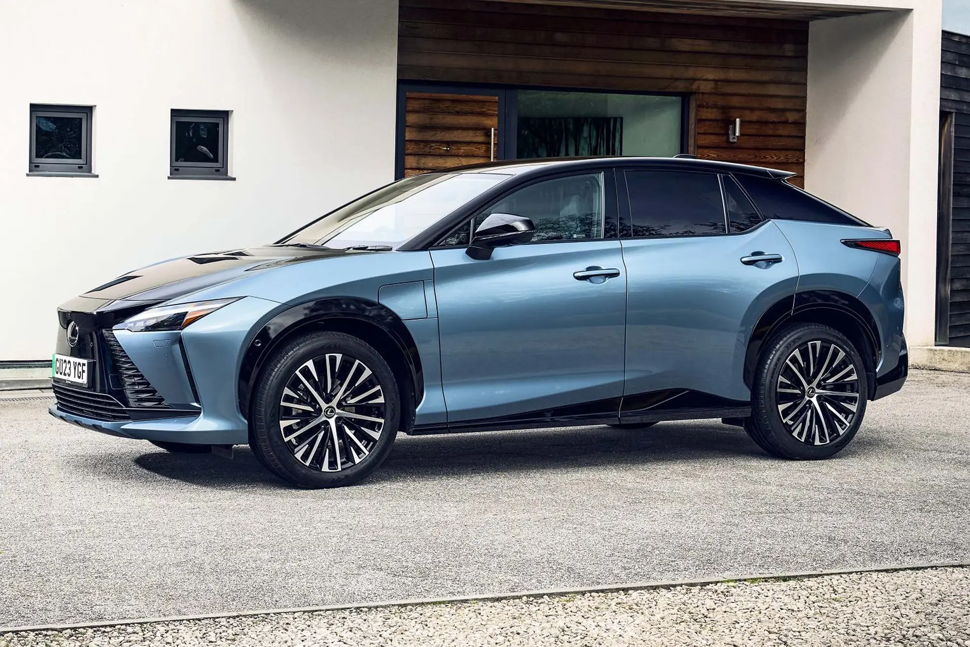 Lexus RZ Review 2024 | heycar