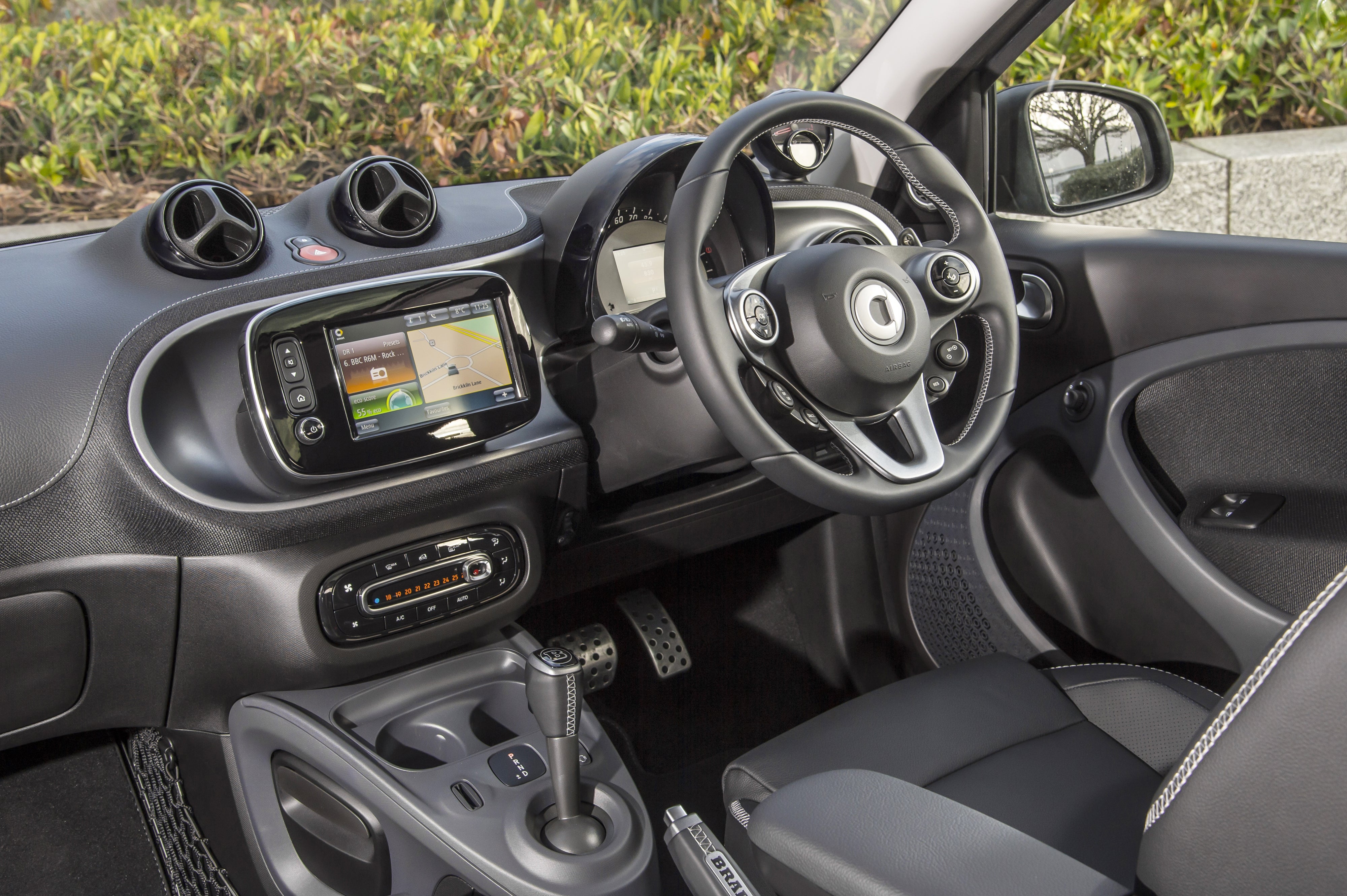 Smart Forfour (2014-2019) Review: Front Interior
