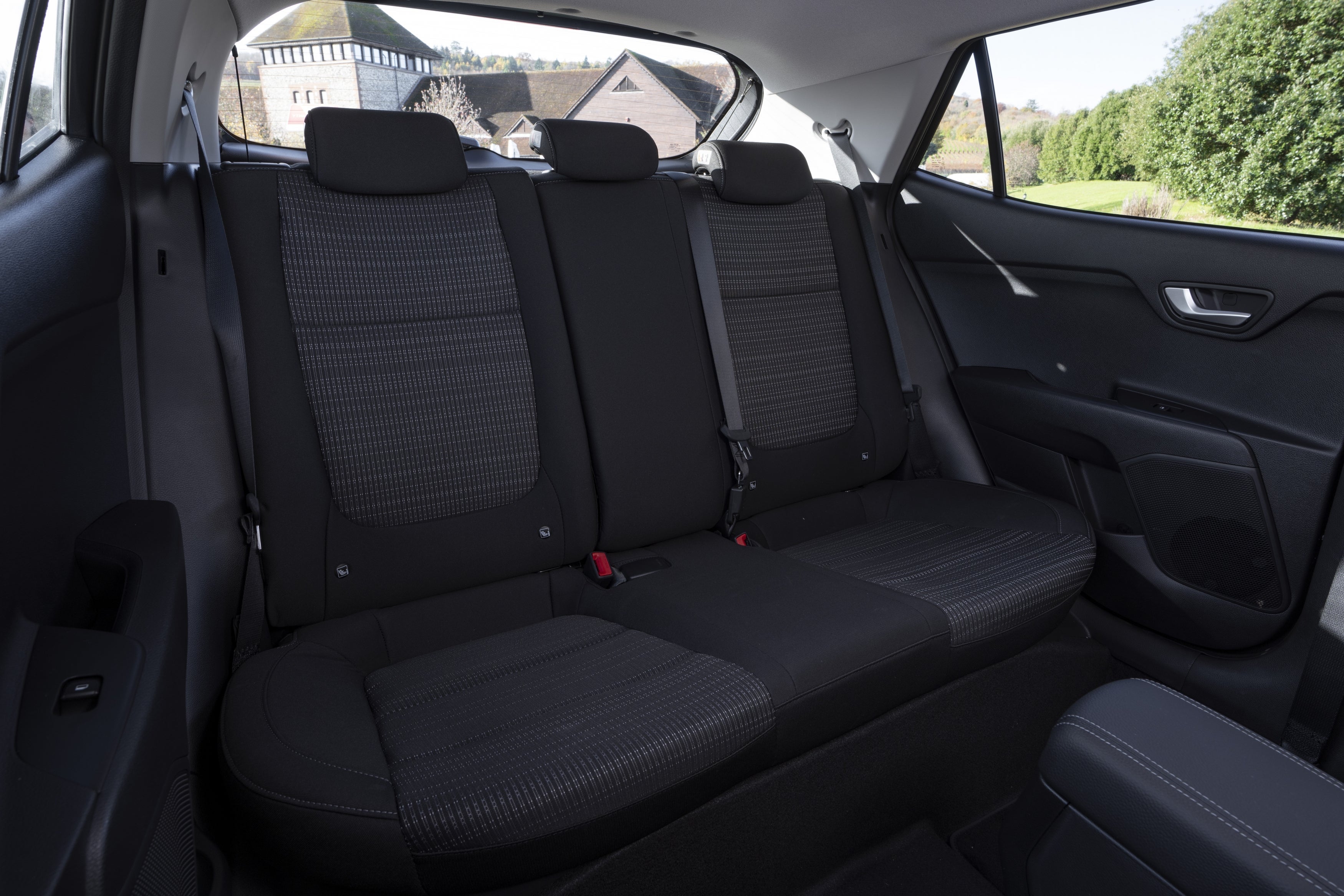 Kia Stonic Review 2024: back seats and rear passenger space