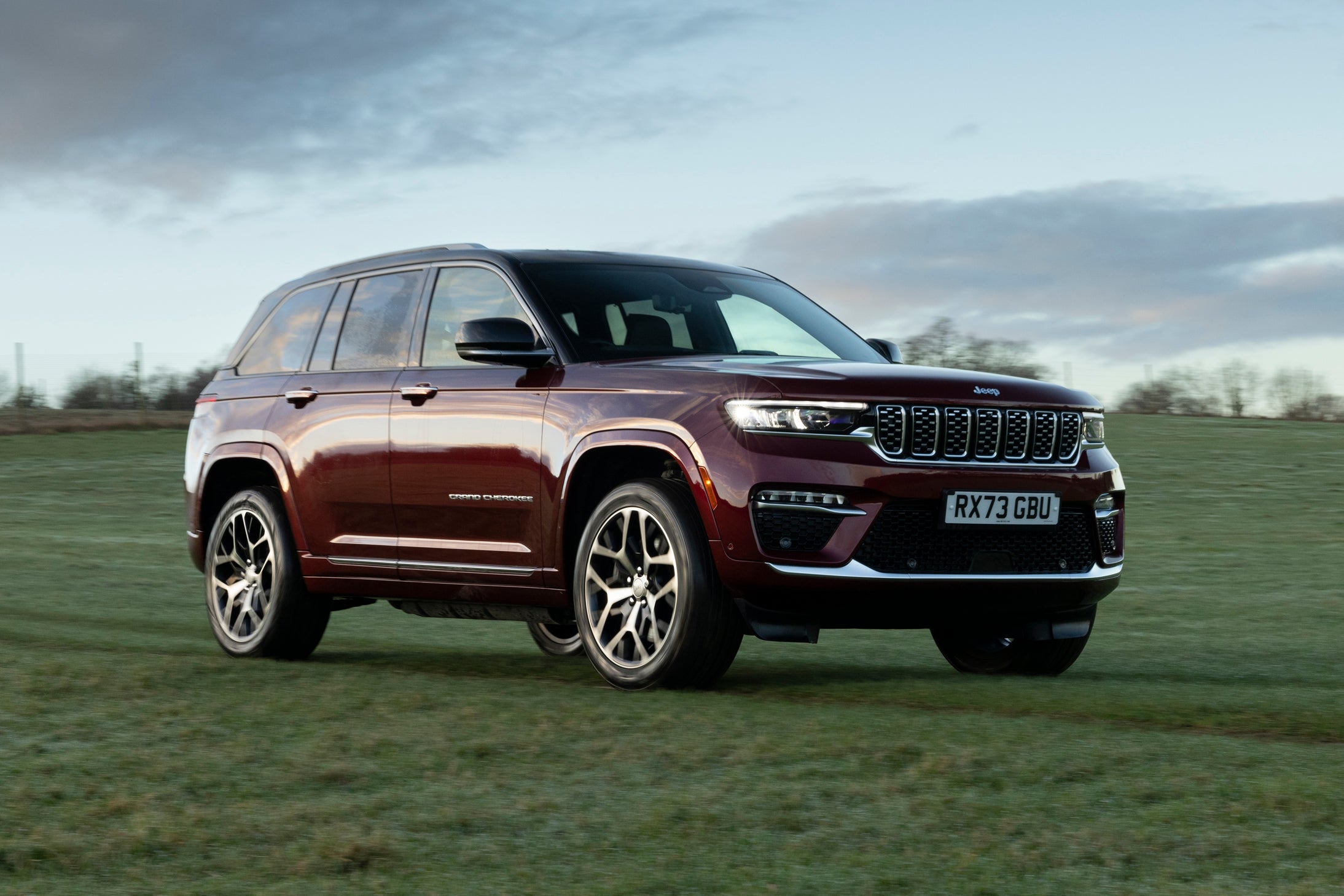 Jeep Grand Cherokee Review: front three quarters