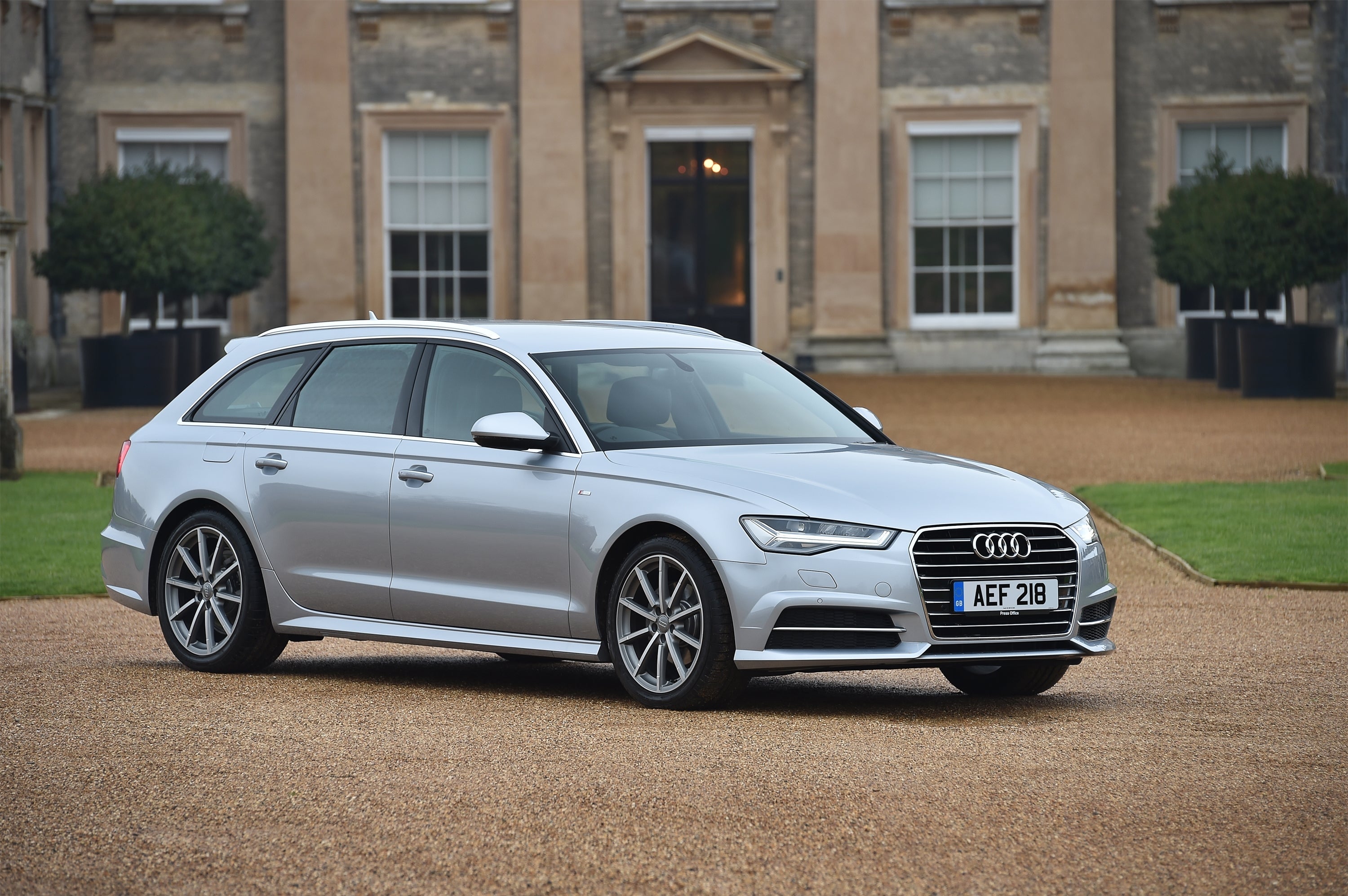 Audi A6 Avant (2011-2018) Review: exterior front three quarter photo of the Audi A6 Avant