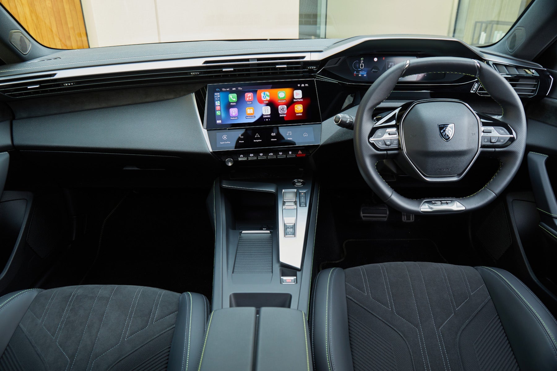Peugeot 308 SW Review: interior and cabin