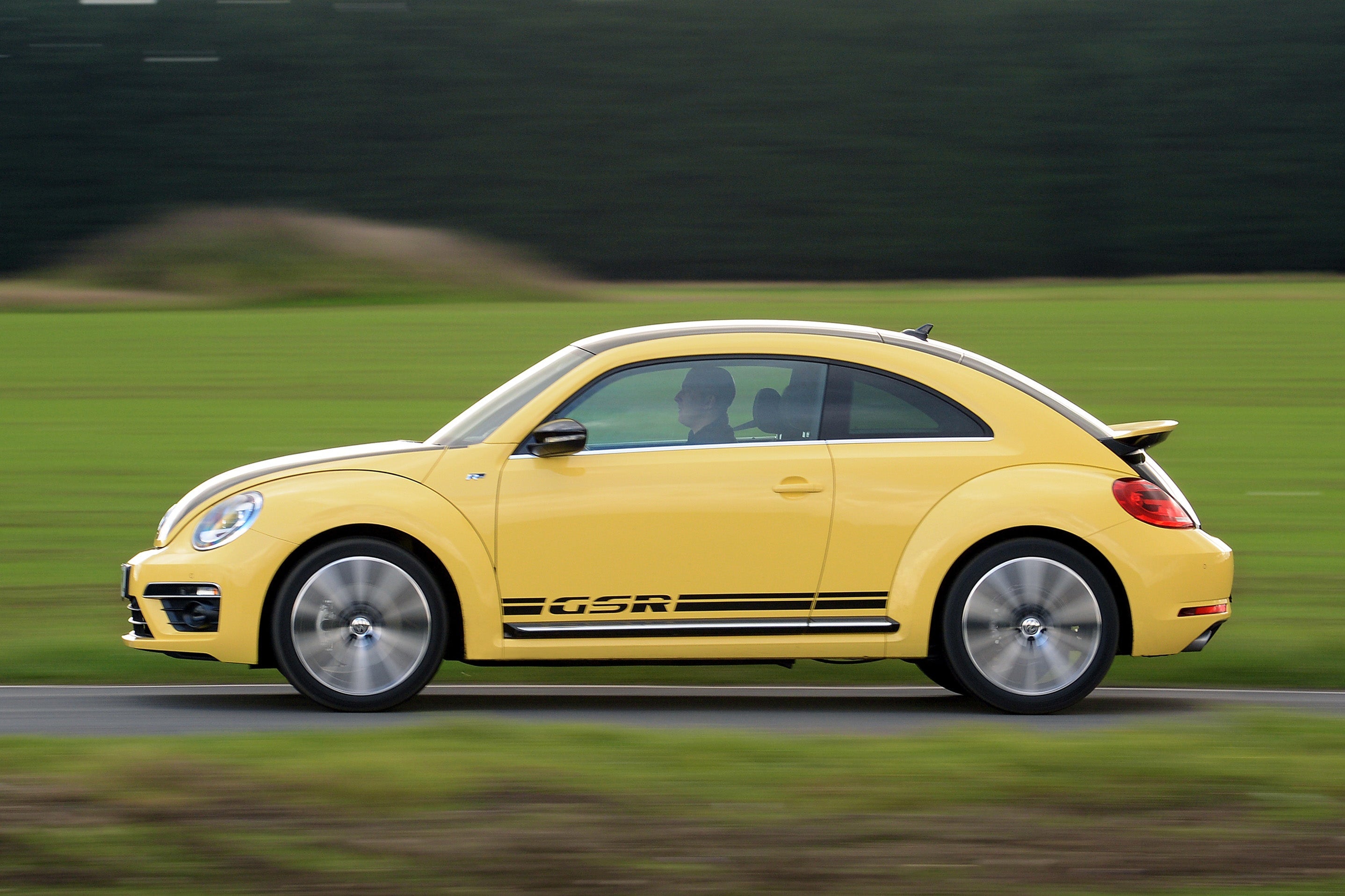 Volkswagen Beetle (2012-2019) Review: Left Side View