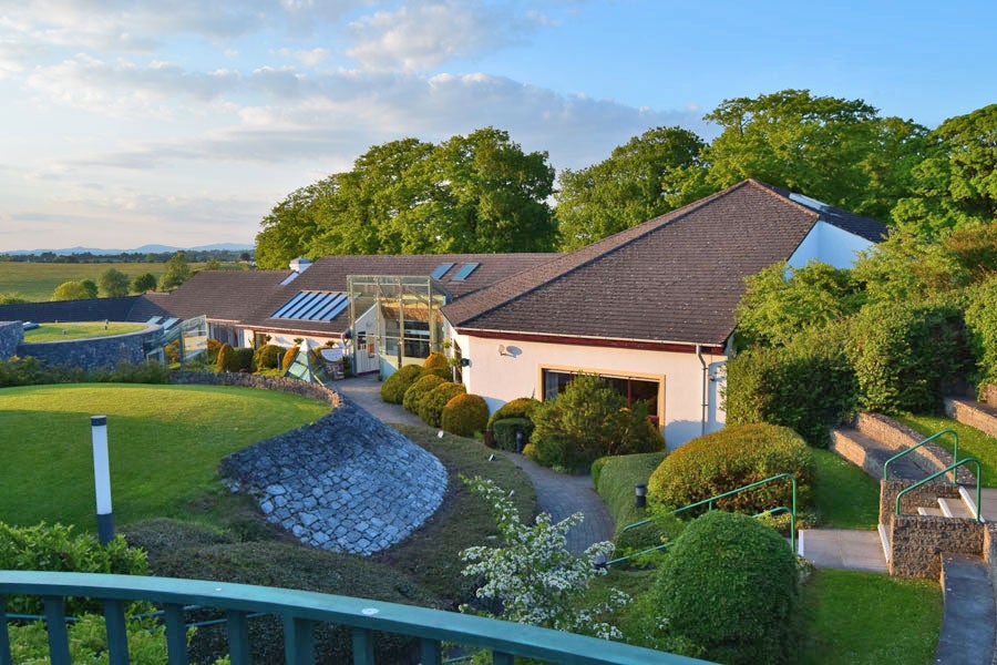 Brú Ború Cultural Centre