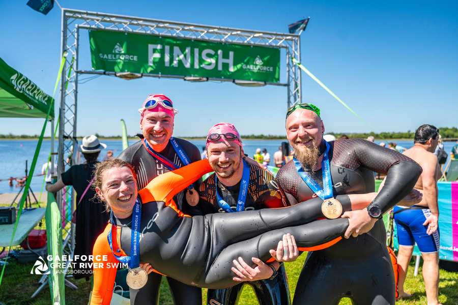 Enjoy your well derserved refreshments, competitor medal and finishers merchandise at the finish line. All included in the event price!