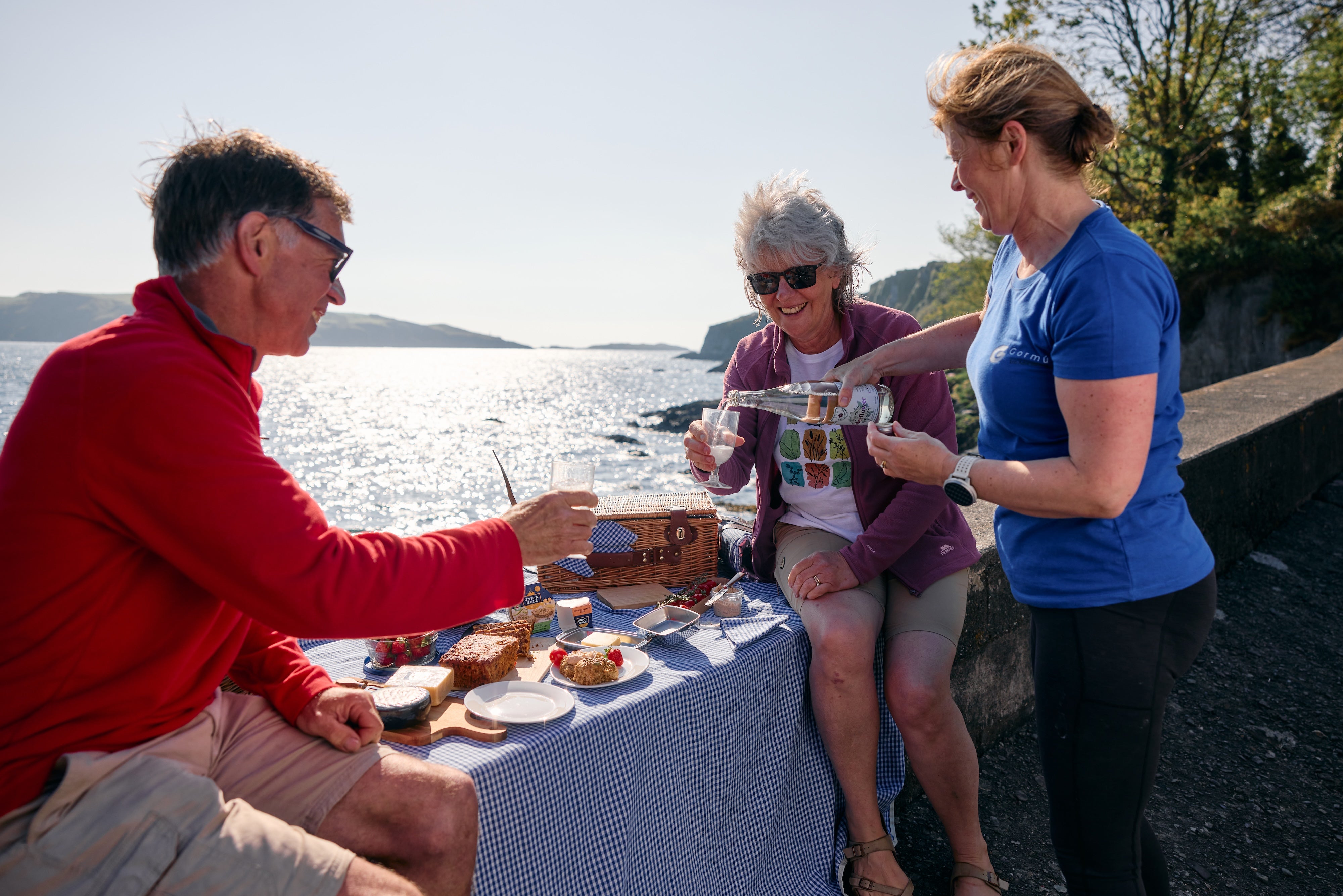 Pack a picnic and head to the coast for a spectacular meal.