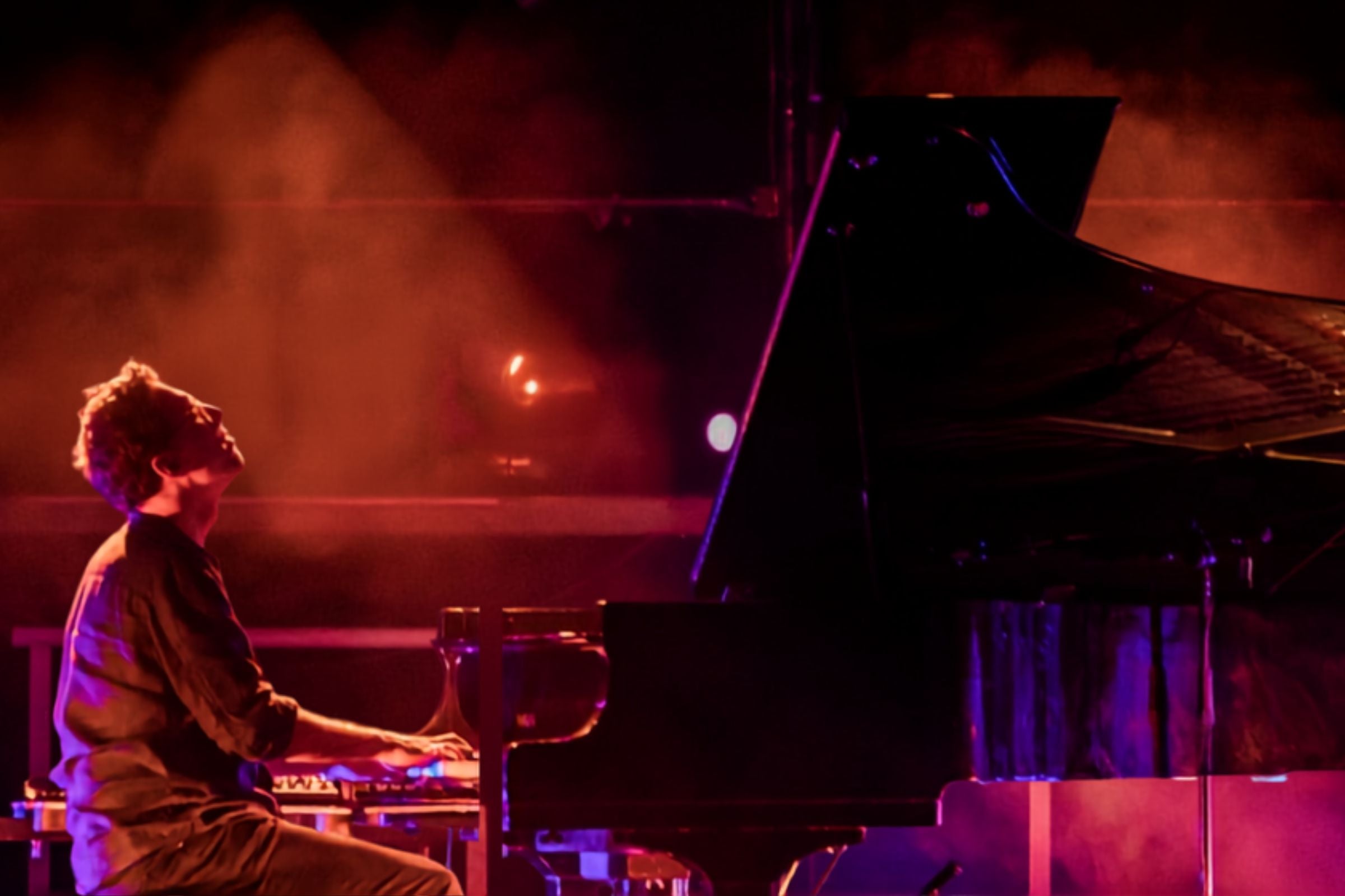 Grammy-winning pianist Bill Laurance