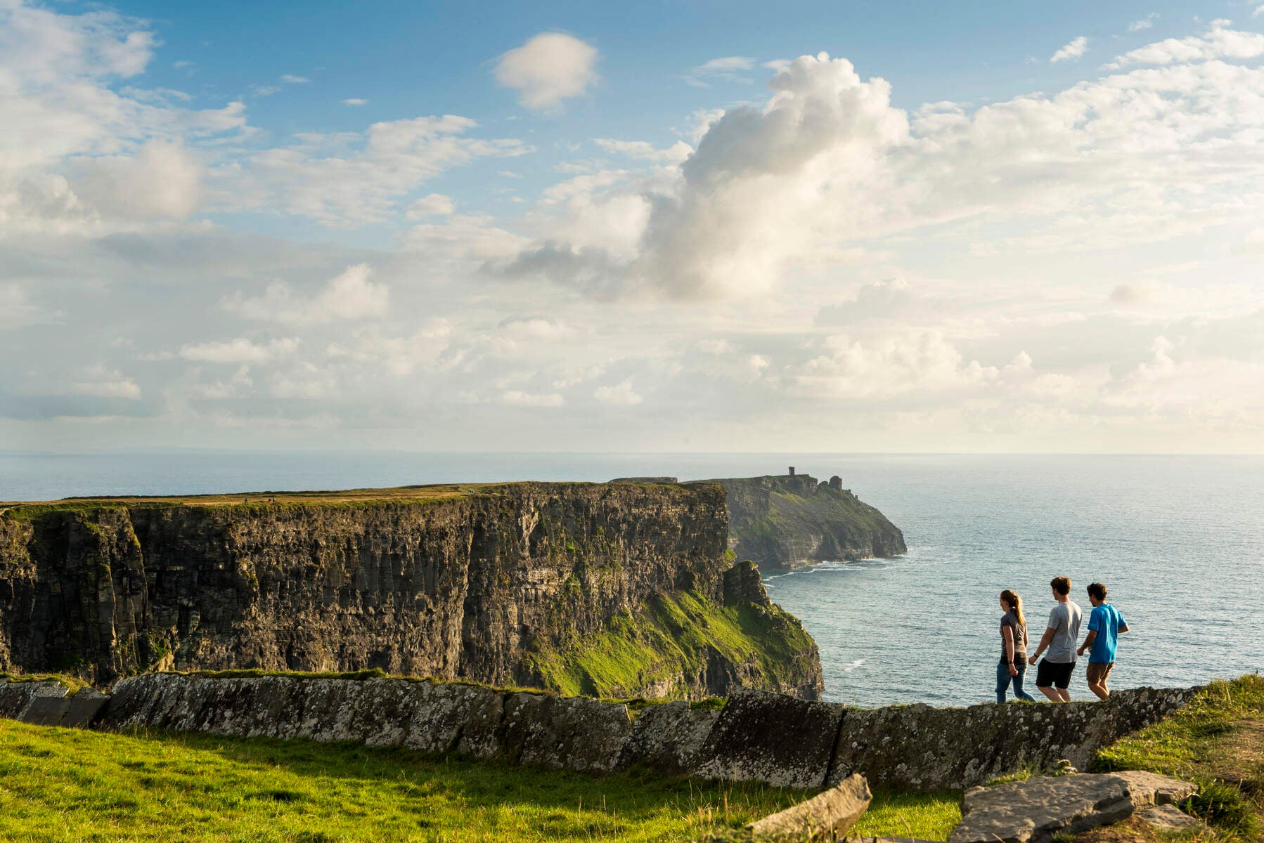 Experienced walkers will be rewarded with dramatic views on this challenging walk along the Cliffs of Moher.