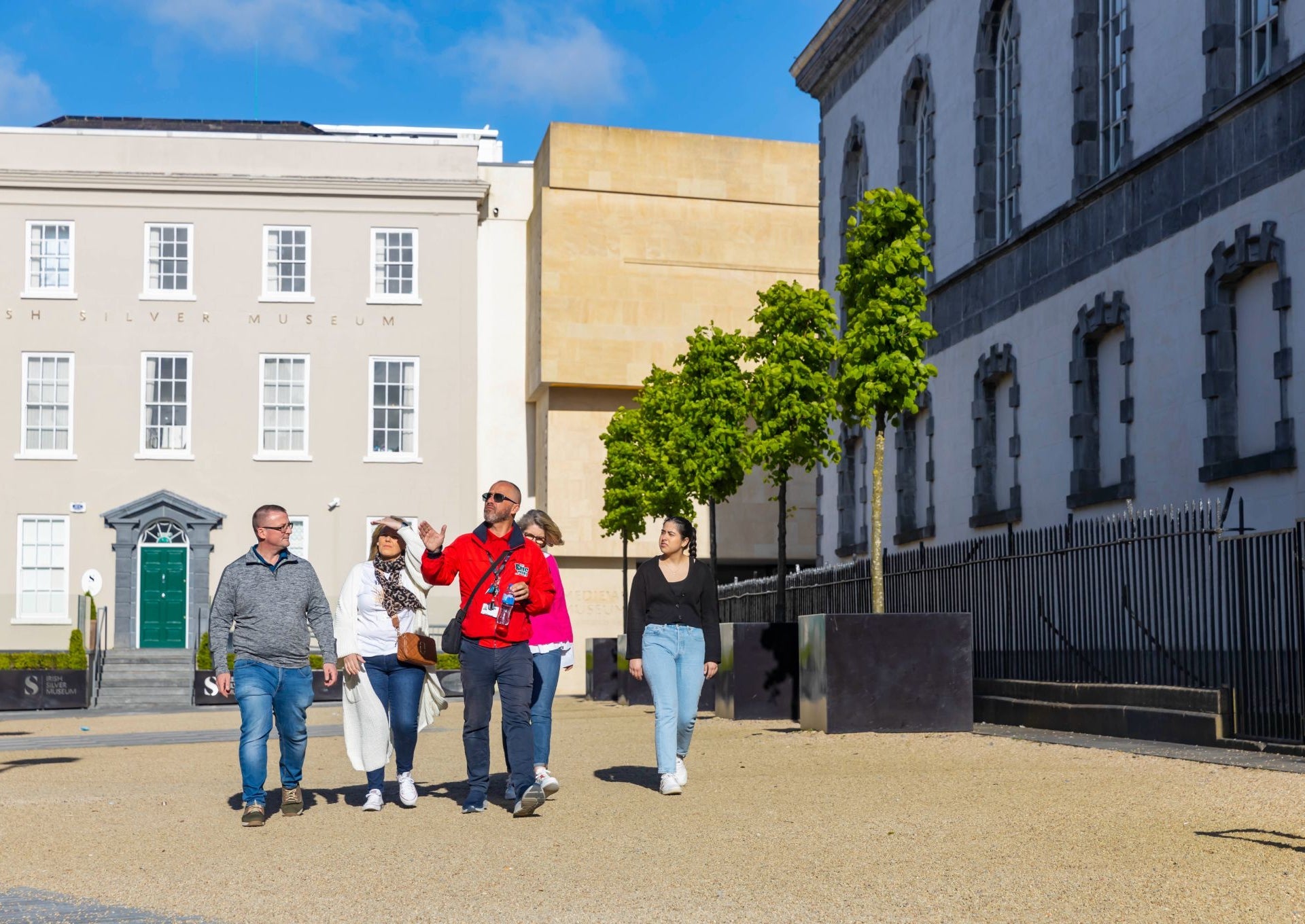 A group and guide on an Epic Walking Tour of the Viking Triangle
