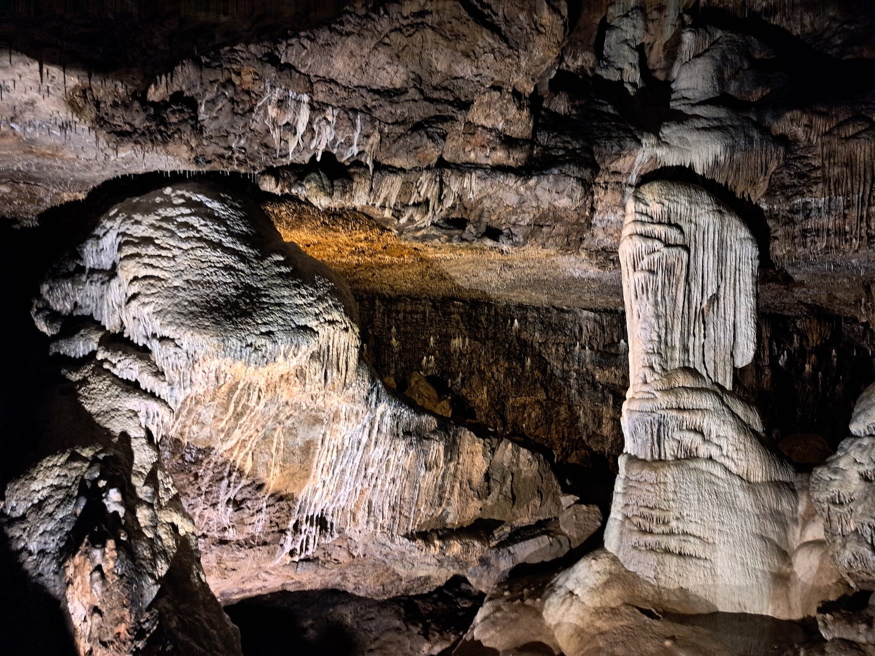Dunmore Cave in Co Kilkenny