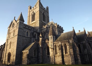 A large cathedral under a blue sky