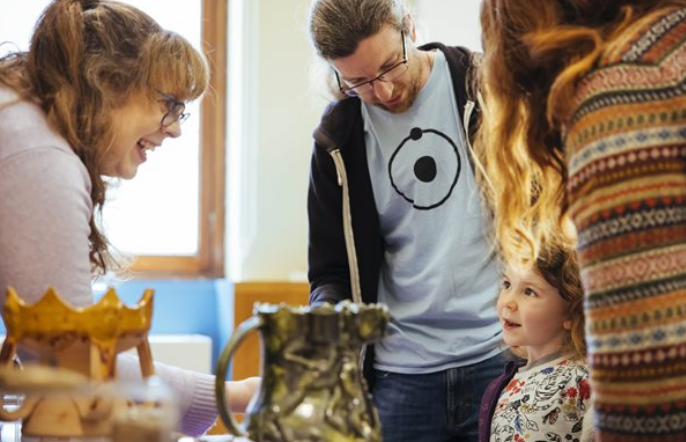 Drop-In workshop in the Learning Resource Room, National Museum of Ireland