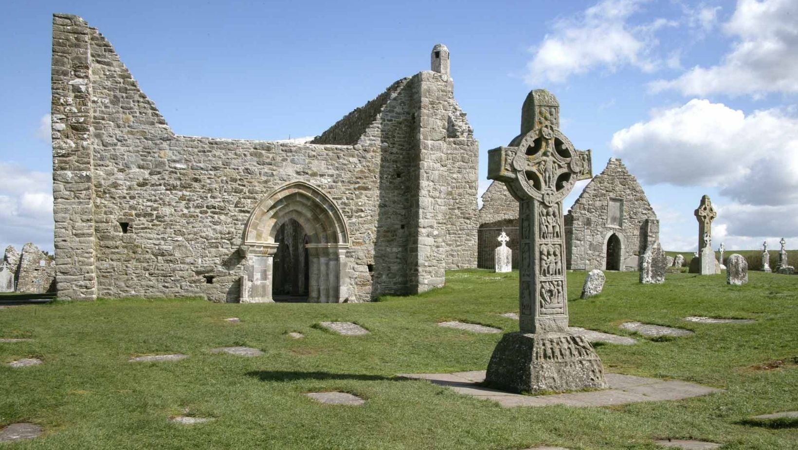 Clonmacnoise, Co.Offaly - Monastic Site