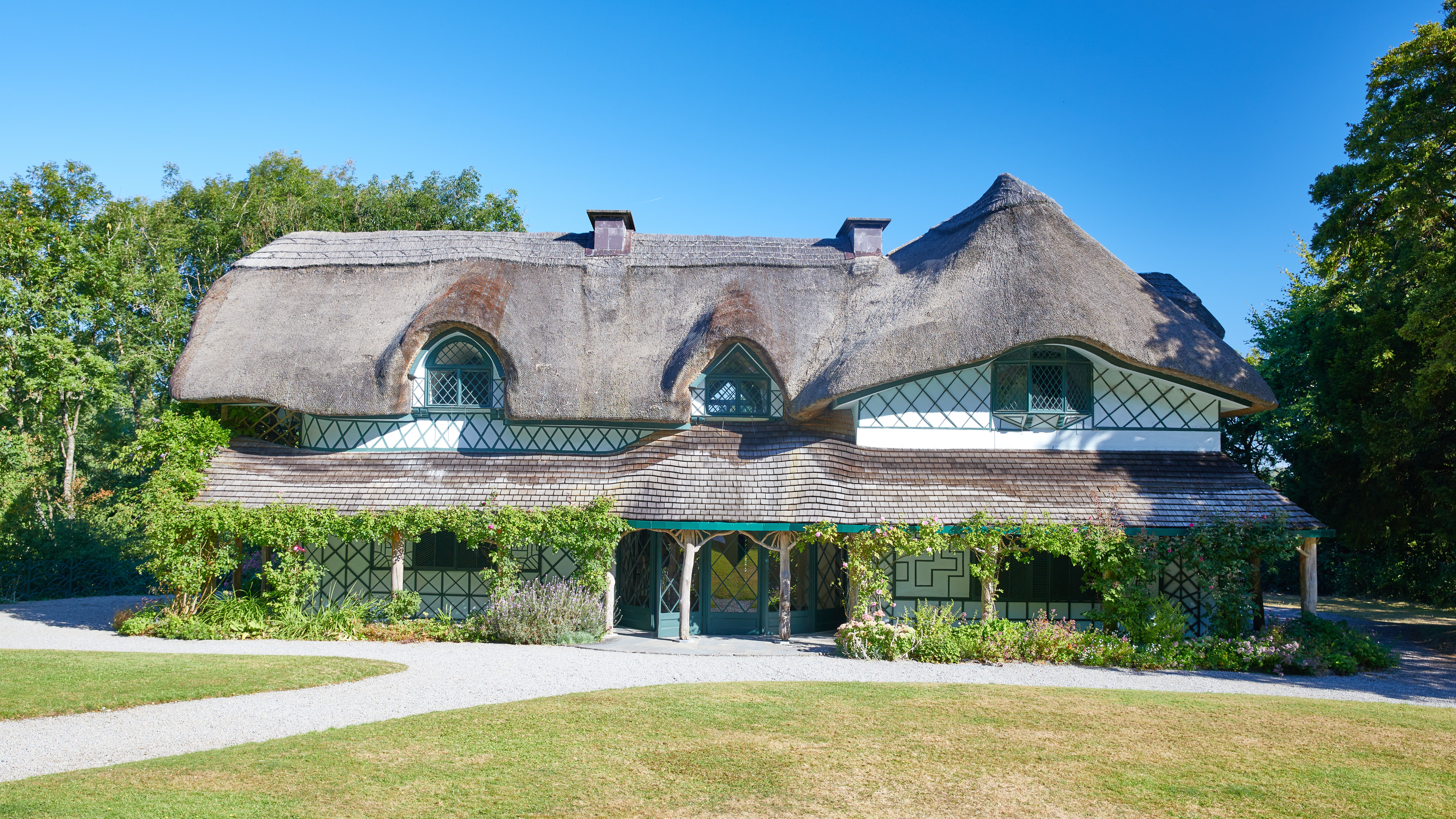 View of the front exterior of Swiss Cottage