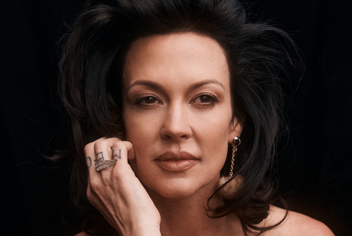 Amanda Shires appearing elegant and composed.
