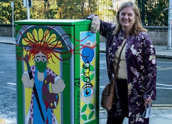 Artful Tours guide Nicola guiding a street art tour around Dublin City streets