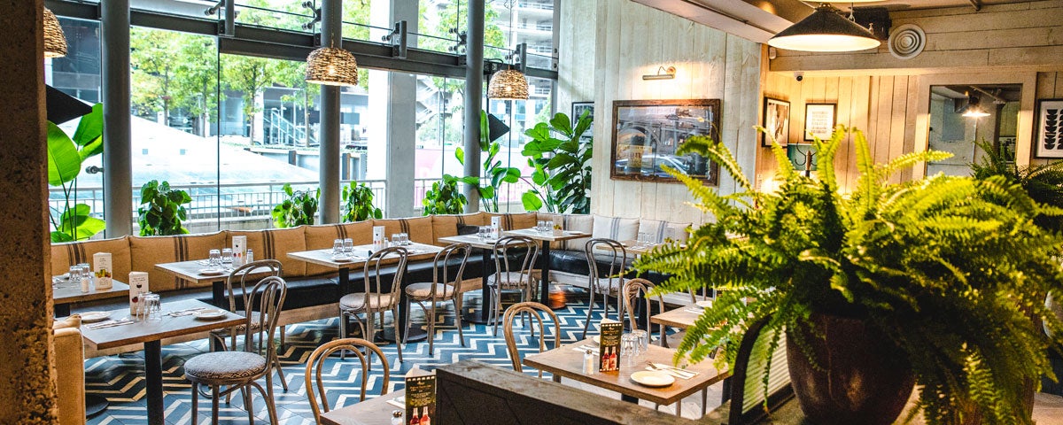 Elephant & Castle Beacon restaurant interior